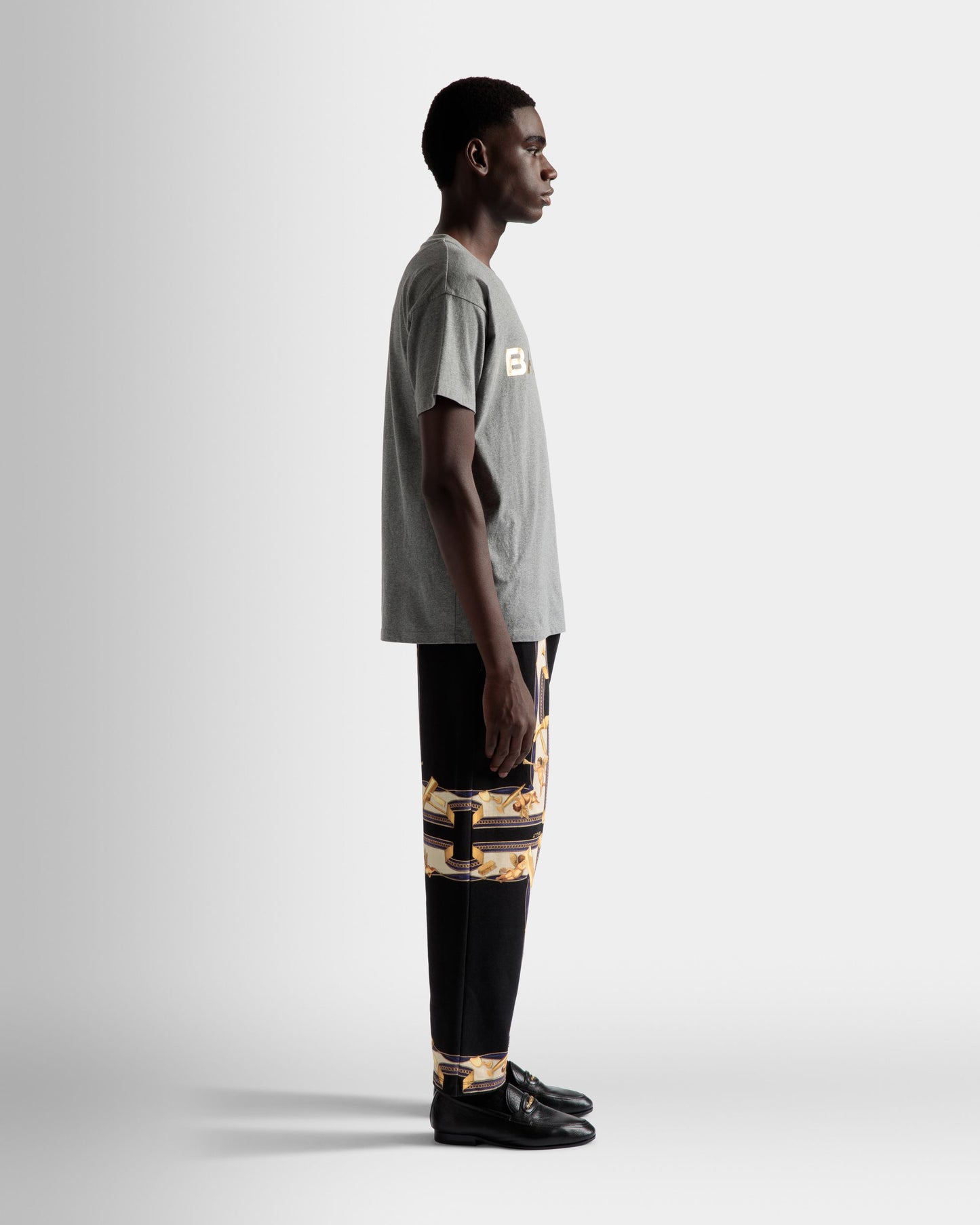 Logo T-Shirt | Men's T-Shirt | Grey Melange Cotton | Bally | On Model 3/4 Front