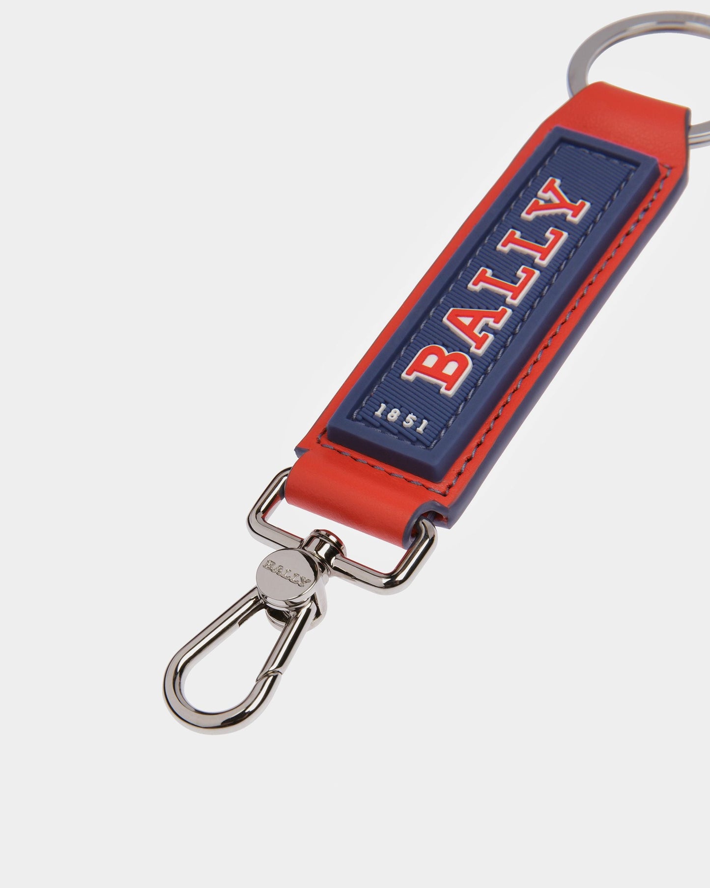 Curlye Leather Logo Detail Key Holder In Orange And Navy