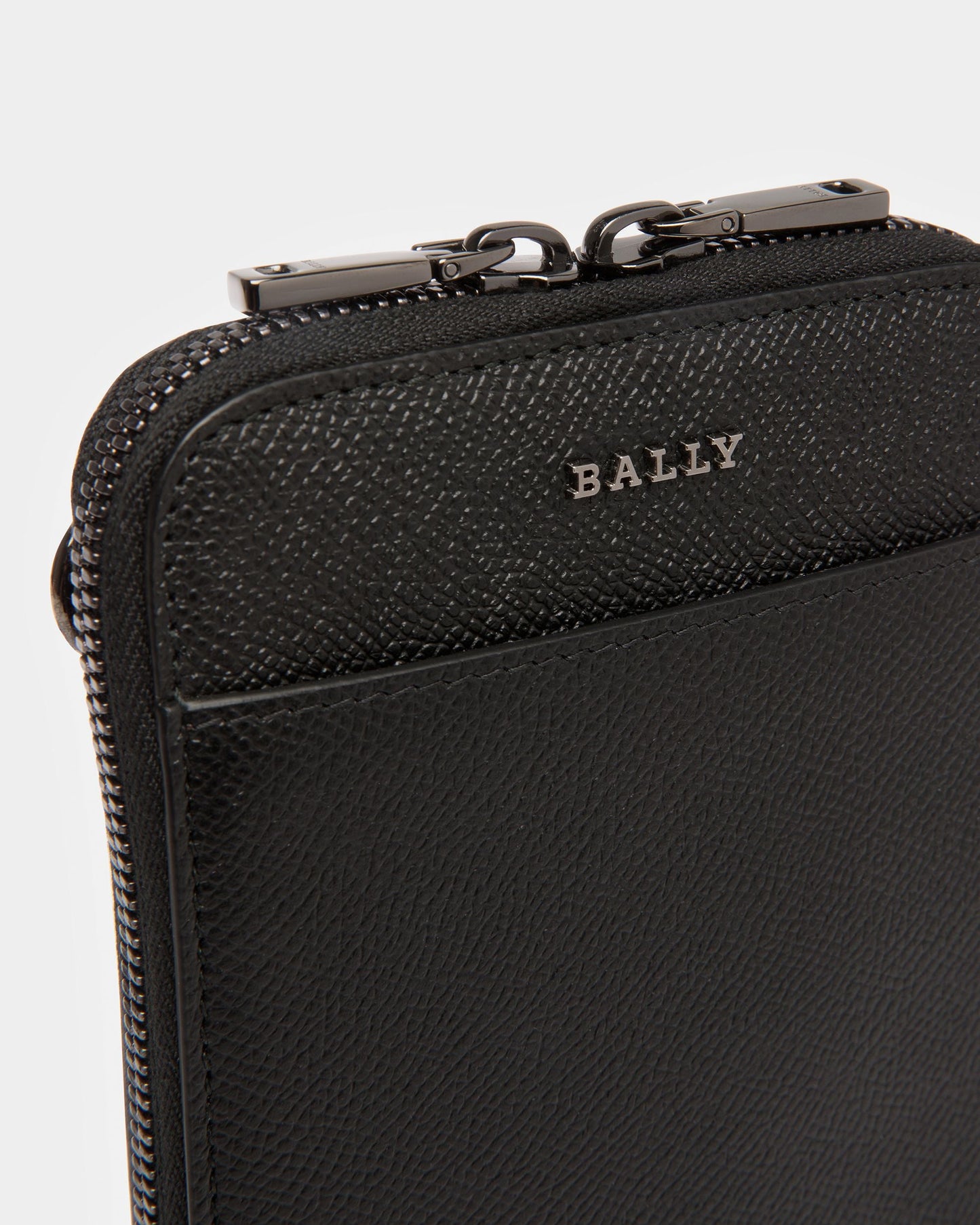 Brantlee Leather Carry Case In Black And Blue Neon