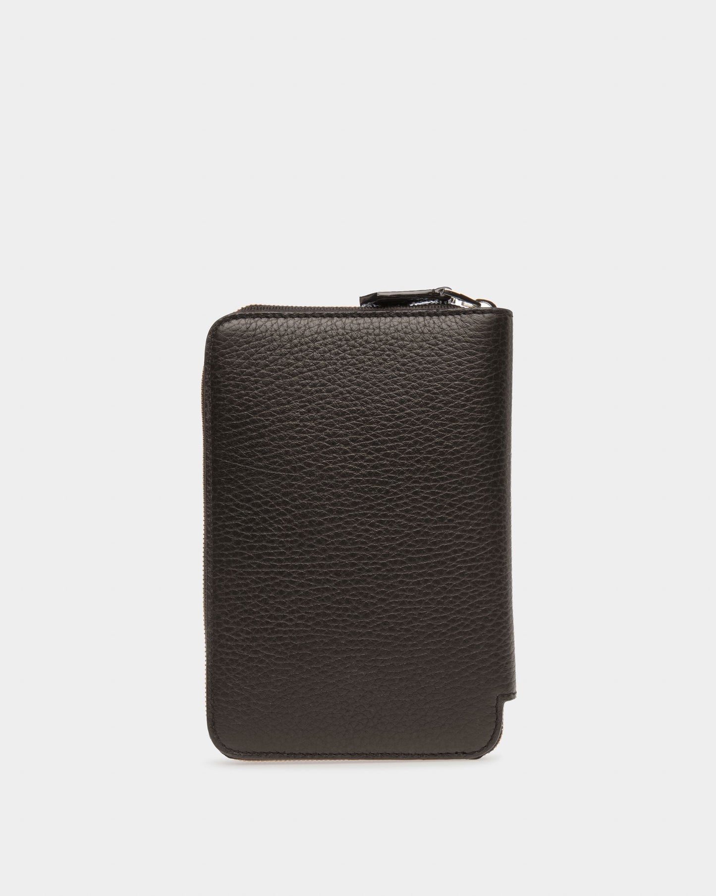Serwyn Leather Travel Wallet In Black