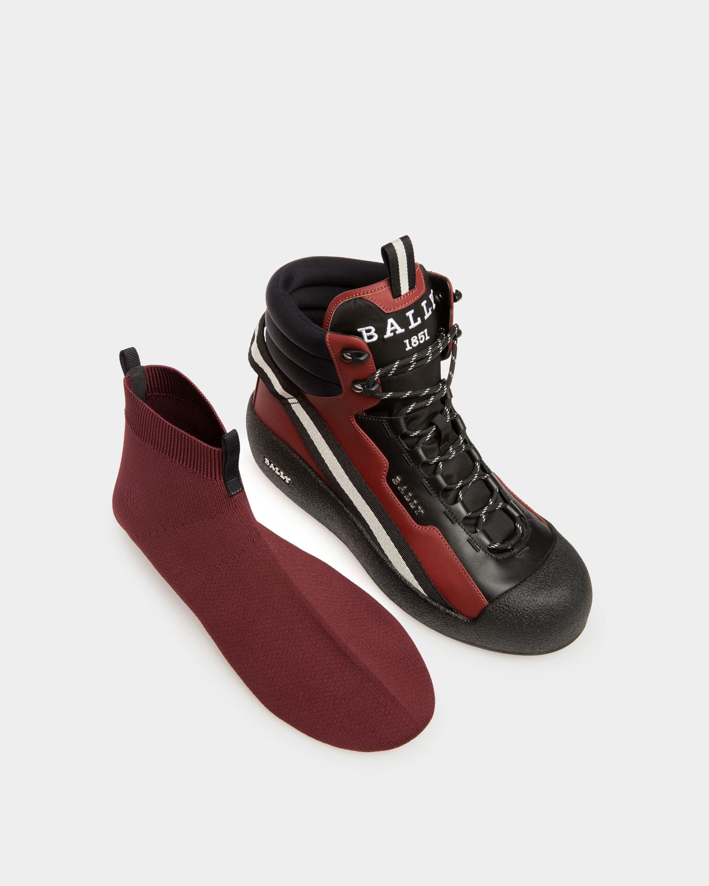 Clyde Leather Snow Boots In Black & Heritage Red