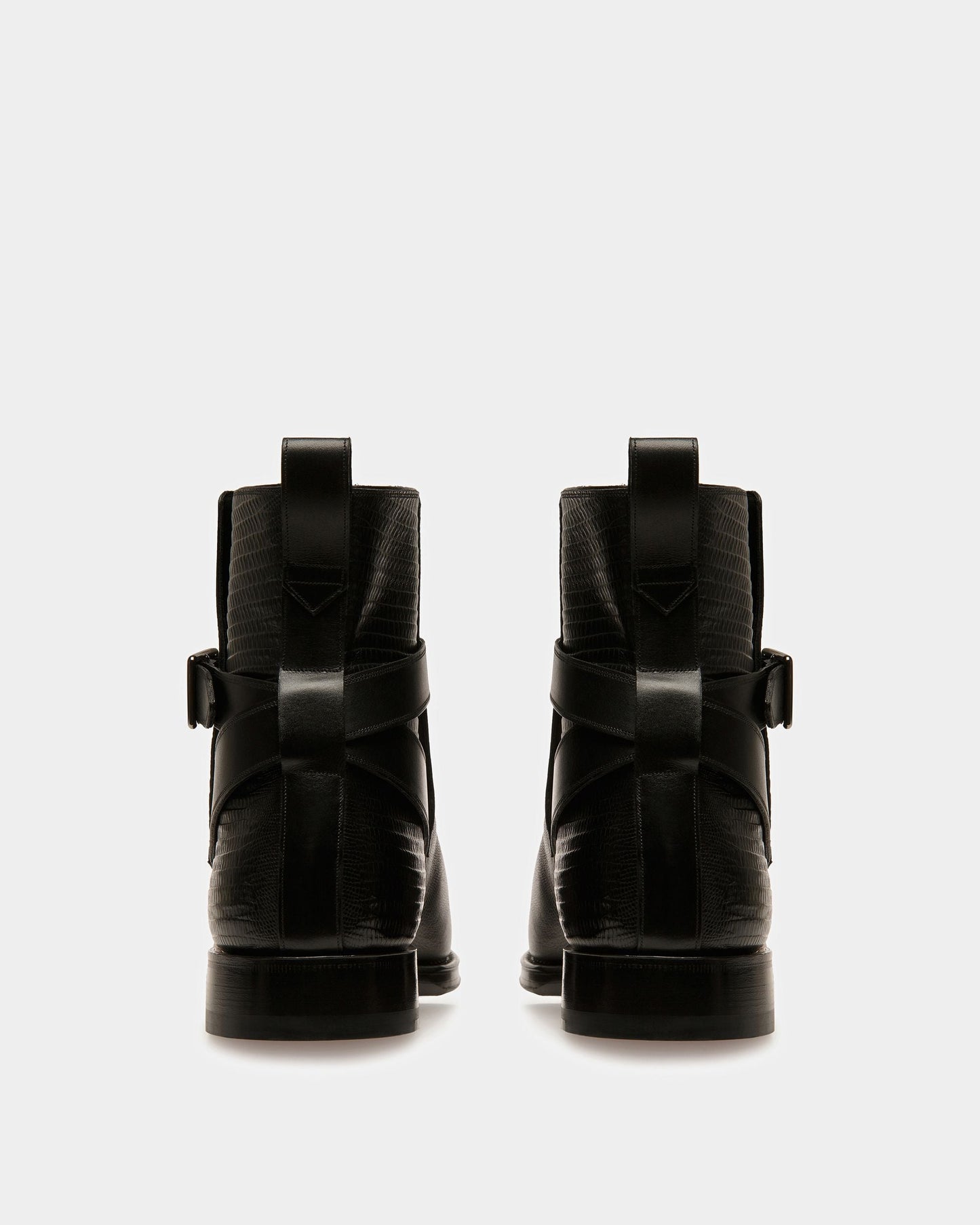 Scaviel Leather Boots In Black