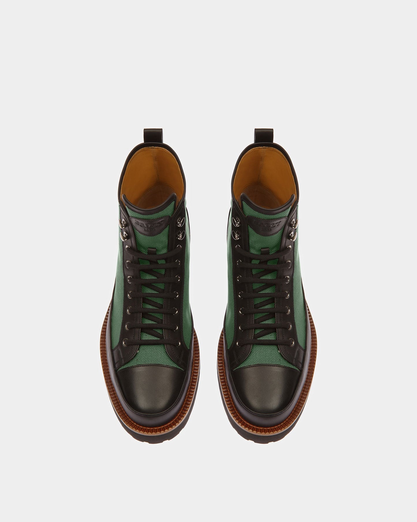 Nortis Leather