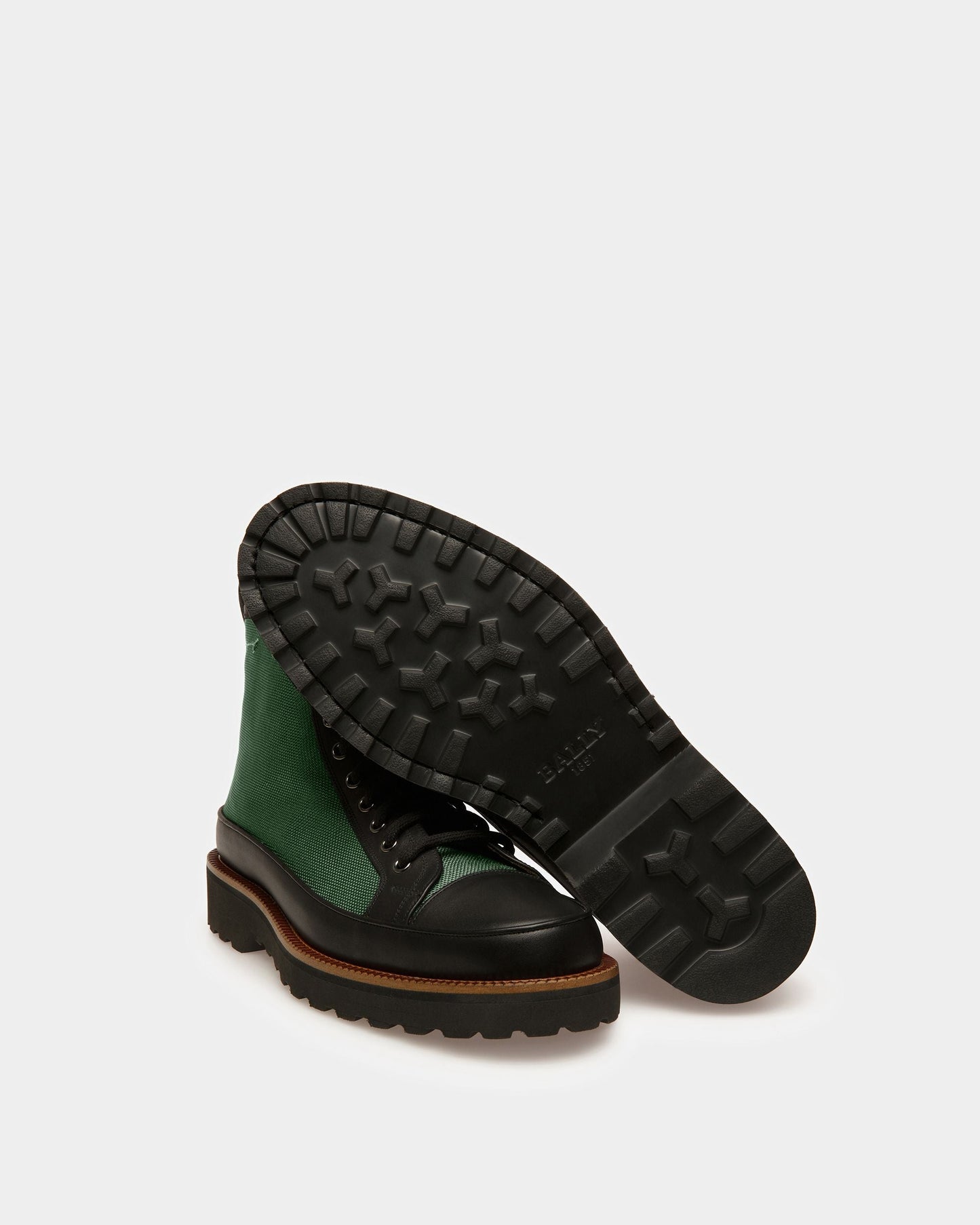 Nortis Leather