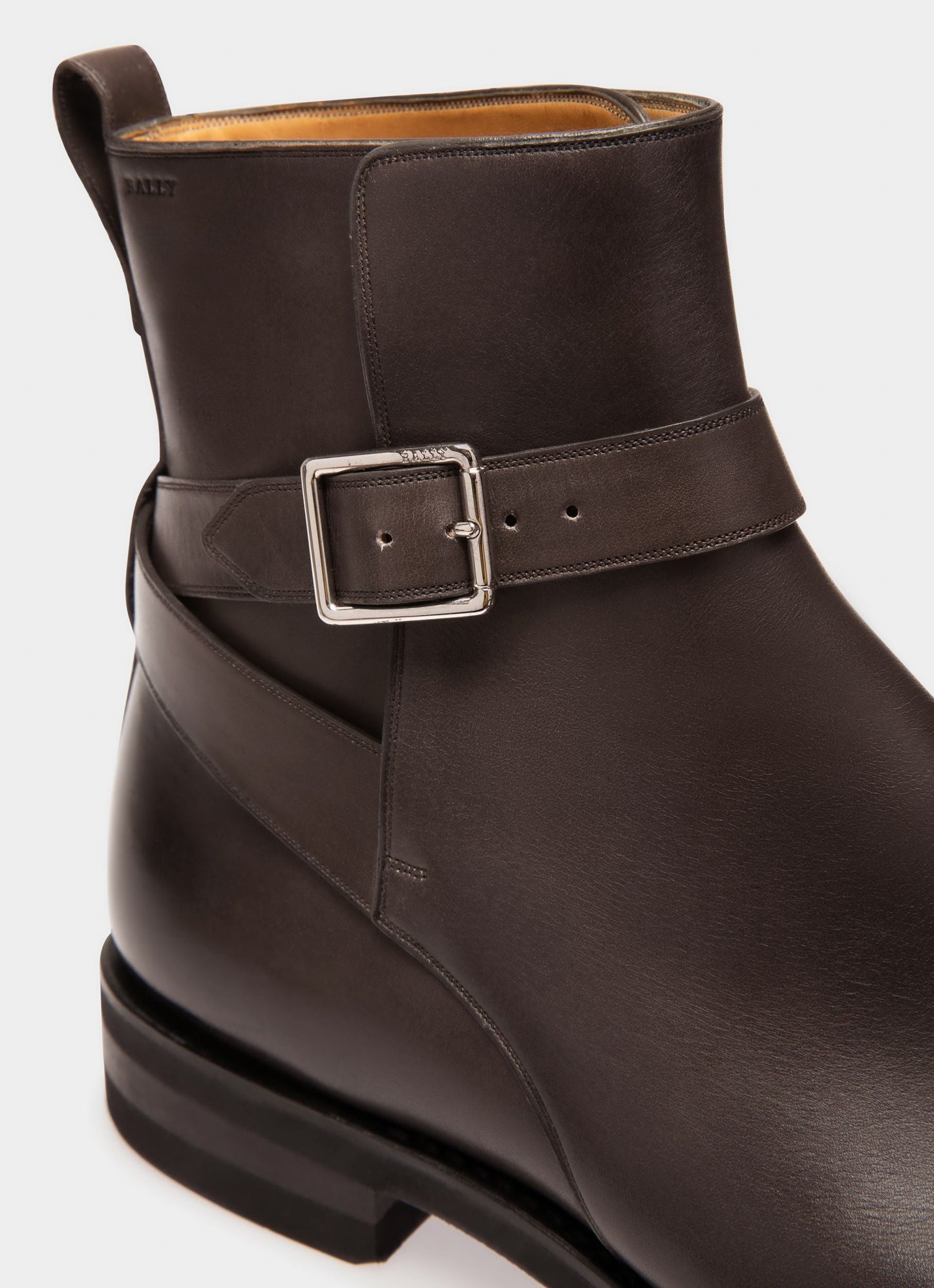 Scaviel Leather Boots In Army Green
