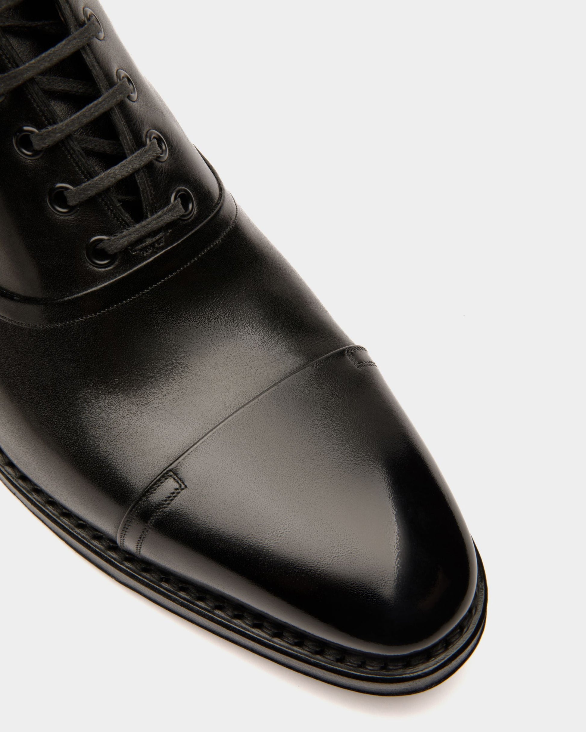 Salvi | Men's Boots | Black Leather | Bally | Still Life Detail