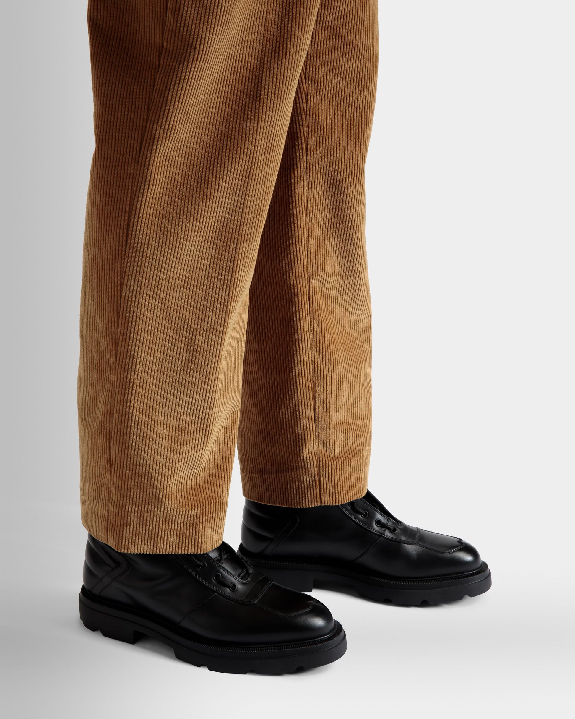 Zendi | Men's Boots | Black Leather | Bally | On Model Close Up