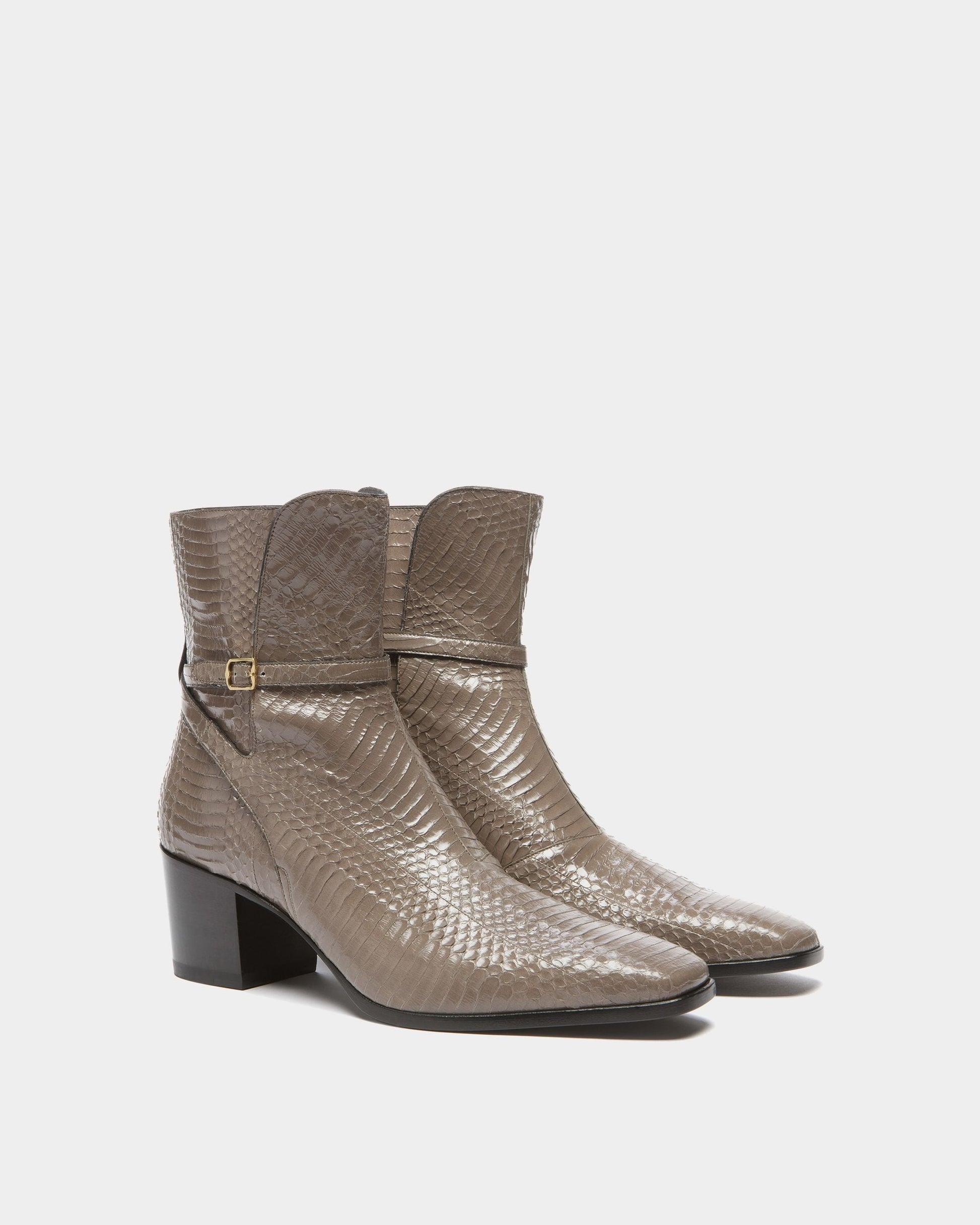 Villy| Men's Boots |Grey Leather | Bally | Still Life 3/4 Front