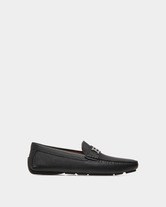 Driver in Black Grained Leather