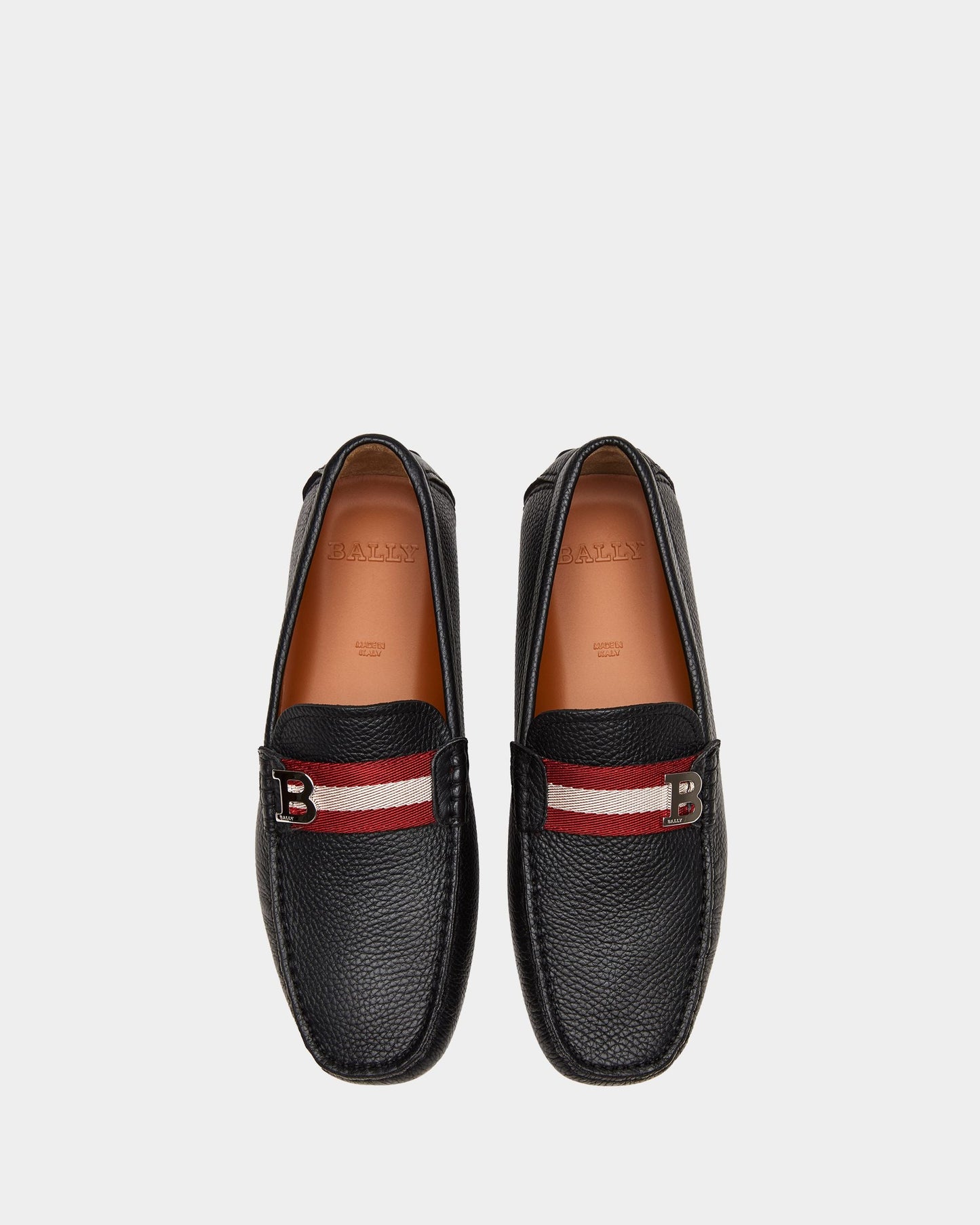 Driver in Black Grained Leather