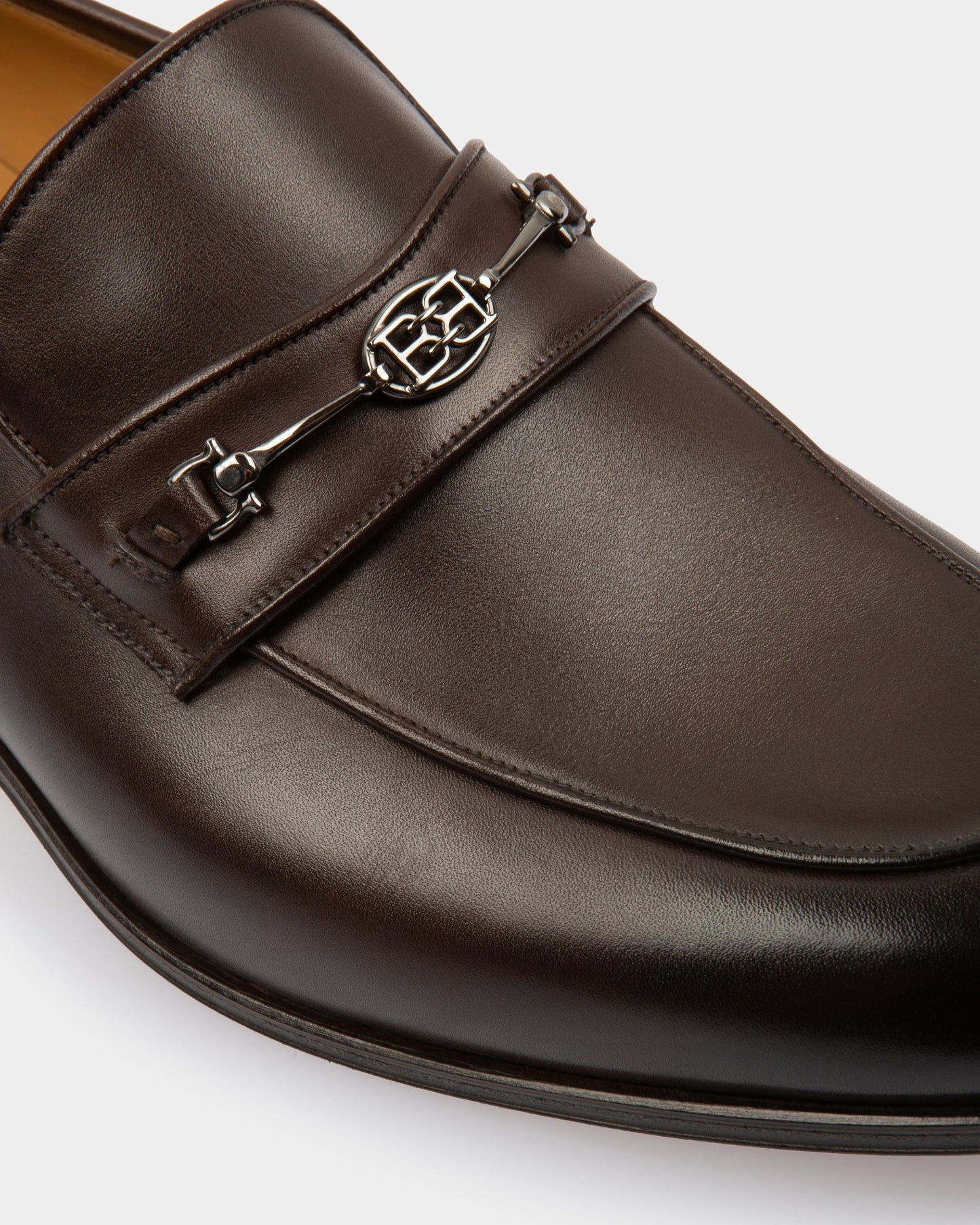Weram Leather Loafers In Brown