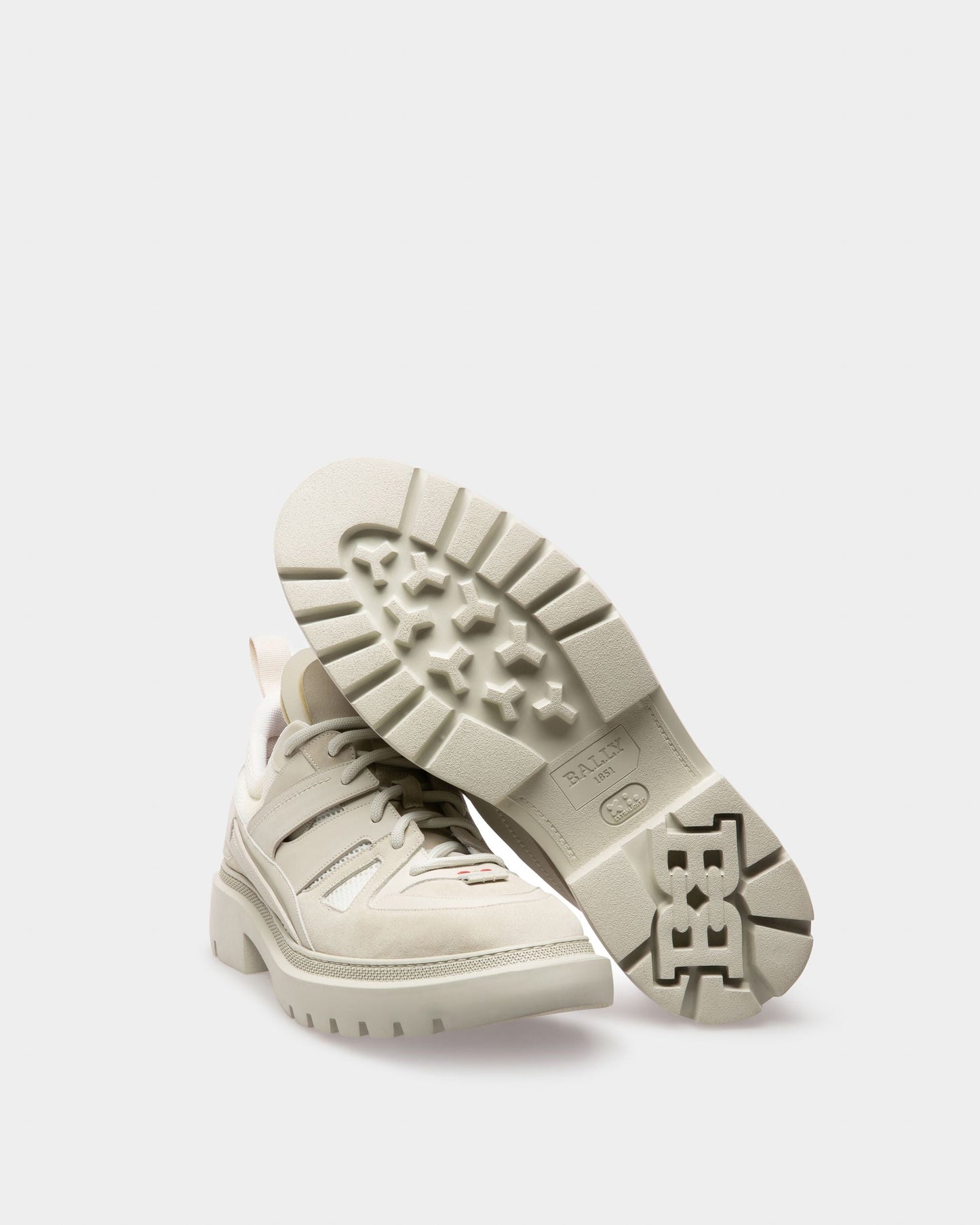 Vailont Leather Derbies In Dusty White