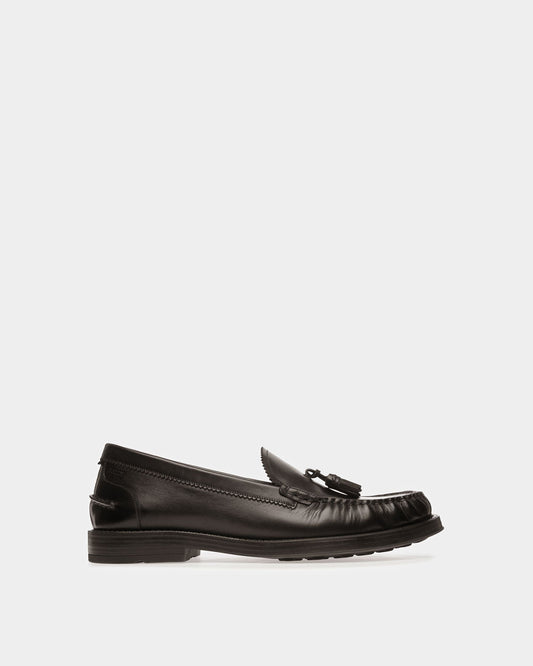 Resel Leather Moccasins In Black