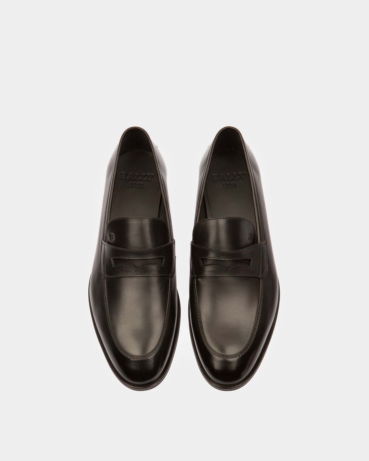Webb Leather Loafers In Black