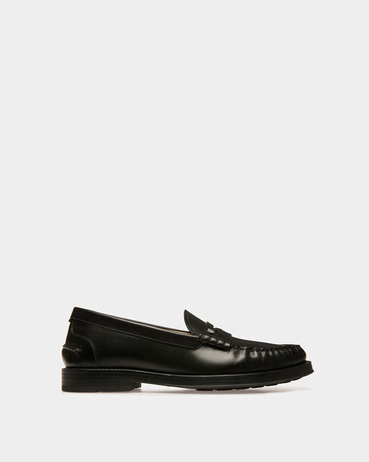Roody Leather Moccasins In Black