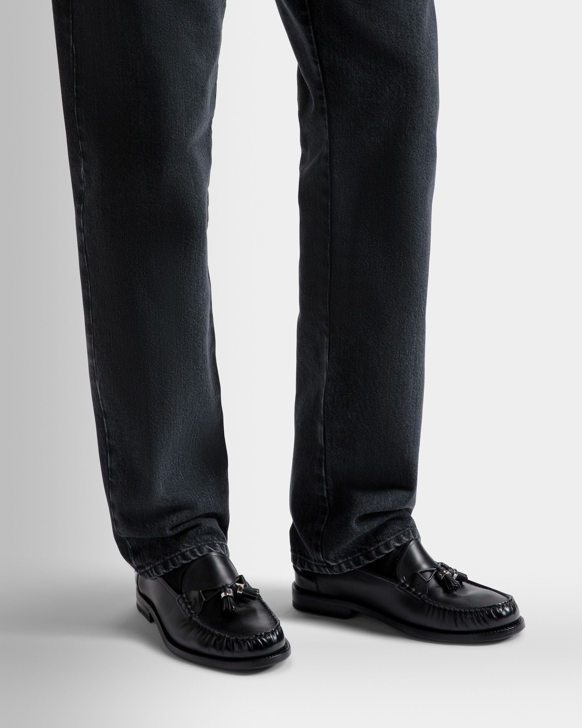 Ribald | Men's Mocassins | Black Leather | Bally | On Model Close Up