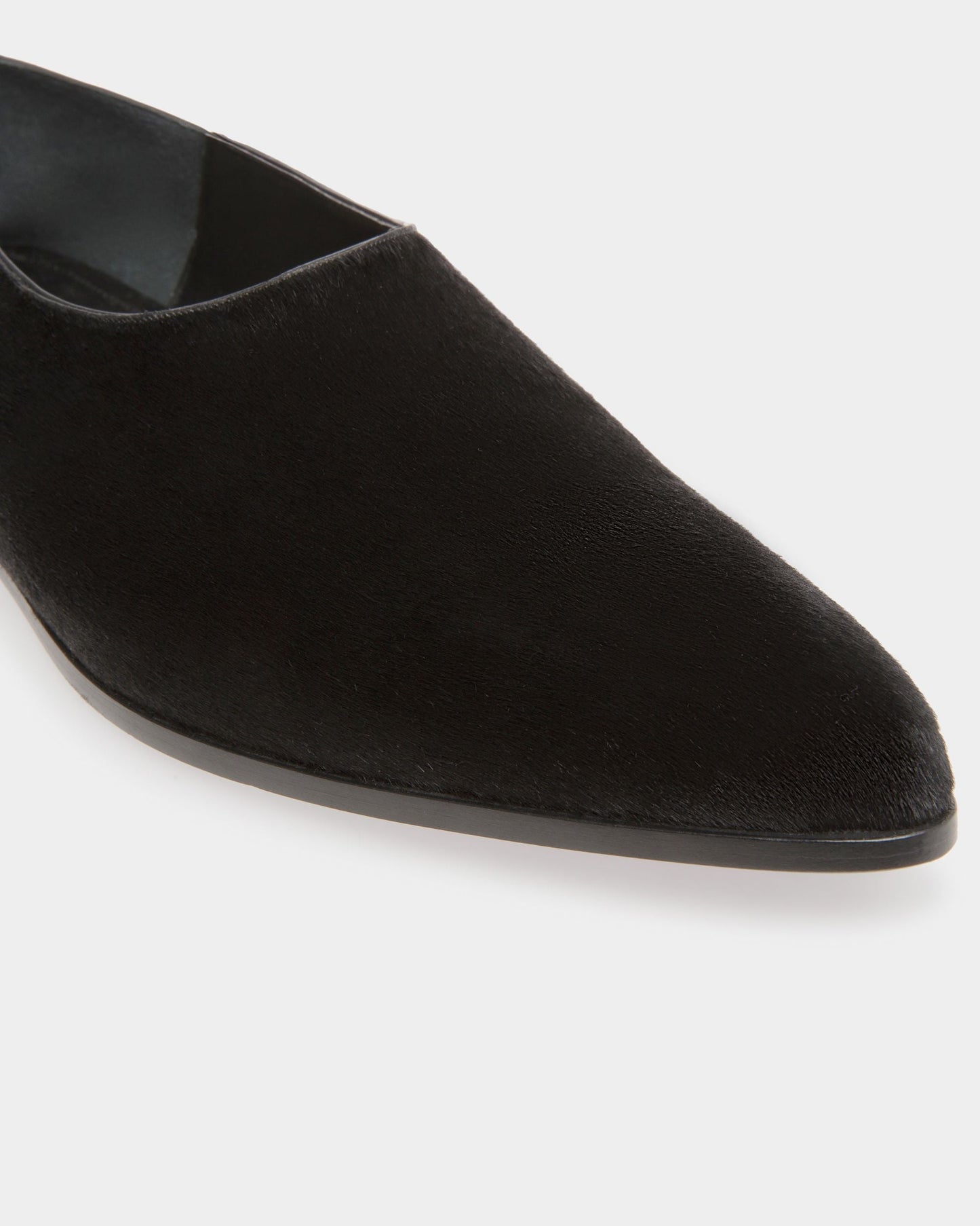 Valdior | Men's Loafers | Black Haircalf Leather | Bally | Still Life Detail