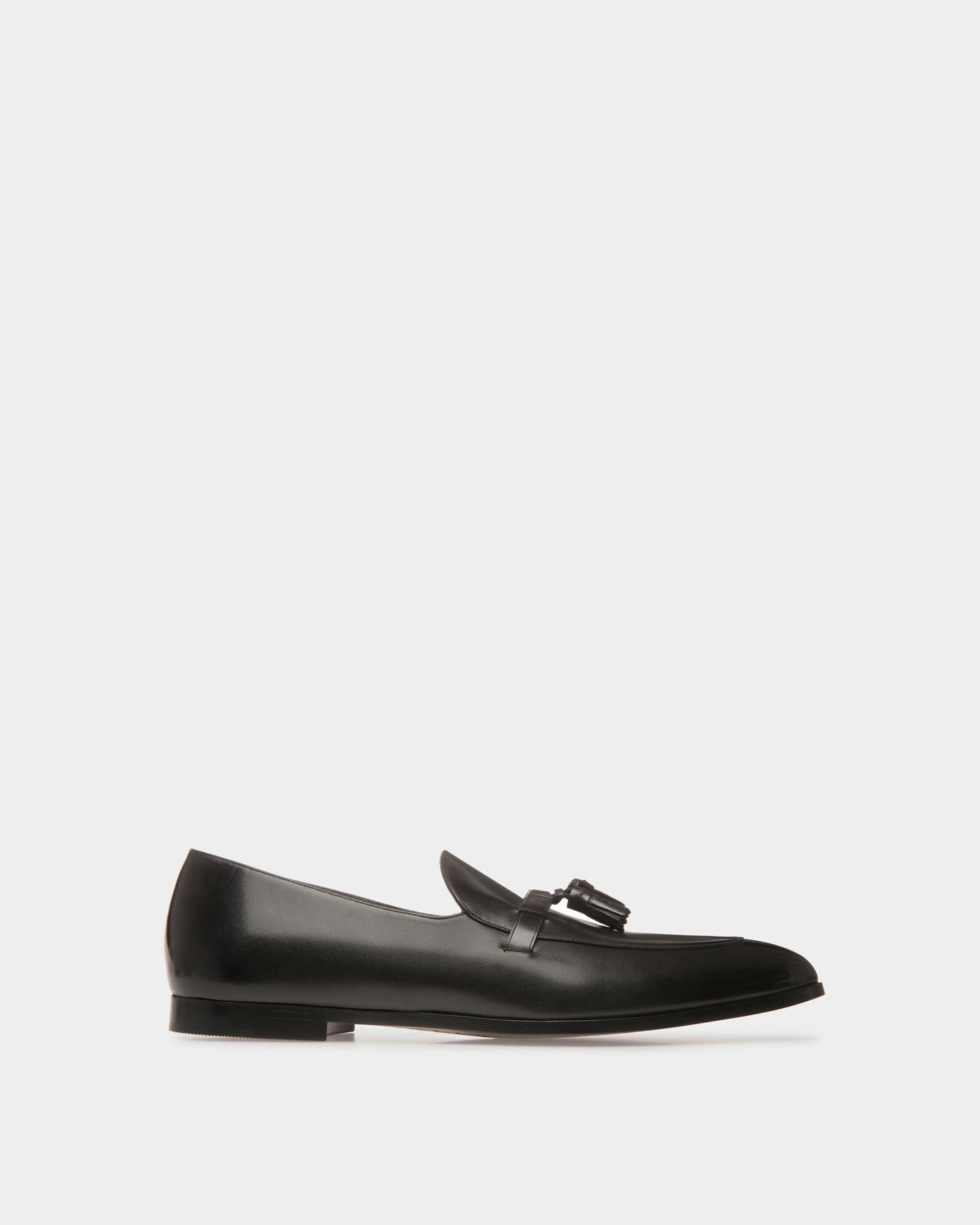 Valdam | Men's Loafers | Black Leather | Bally | Still Life Side