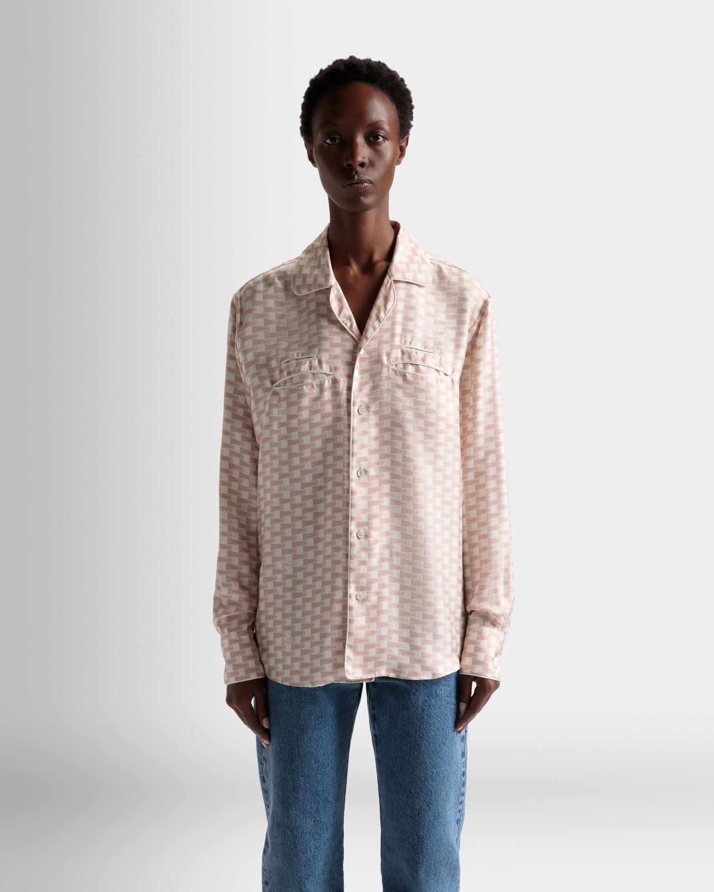 Pennant Print Shirt | Men's Shirt | Dusty Petal Silk | Bally | On Model Close Up
