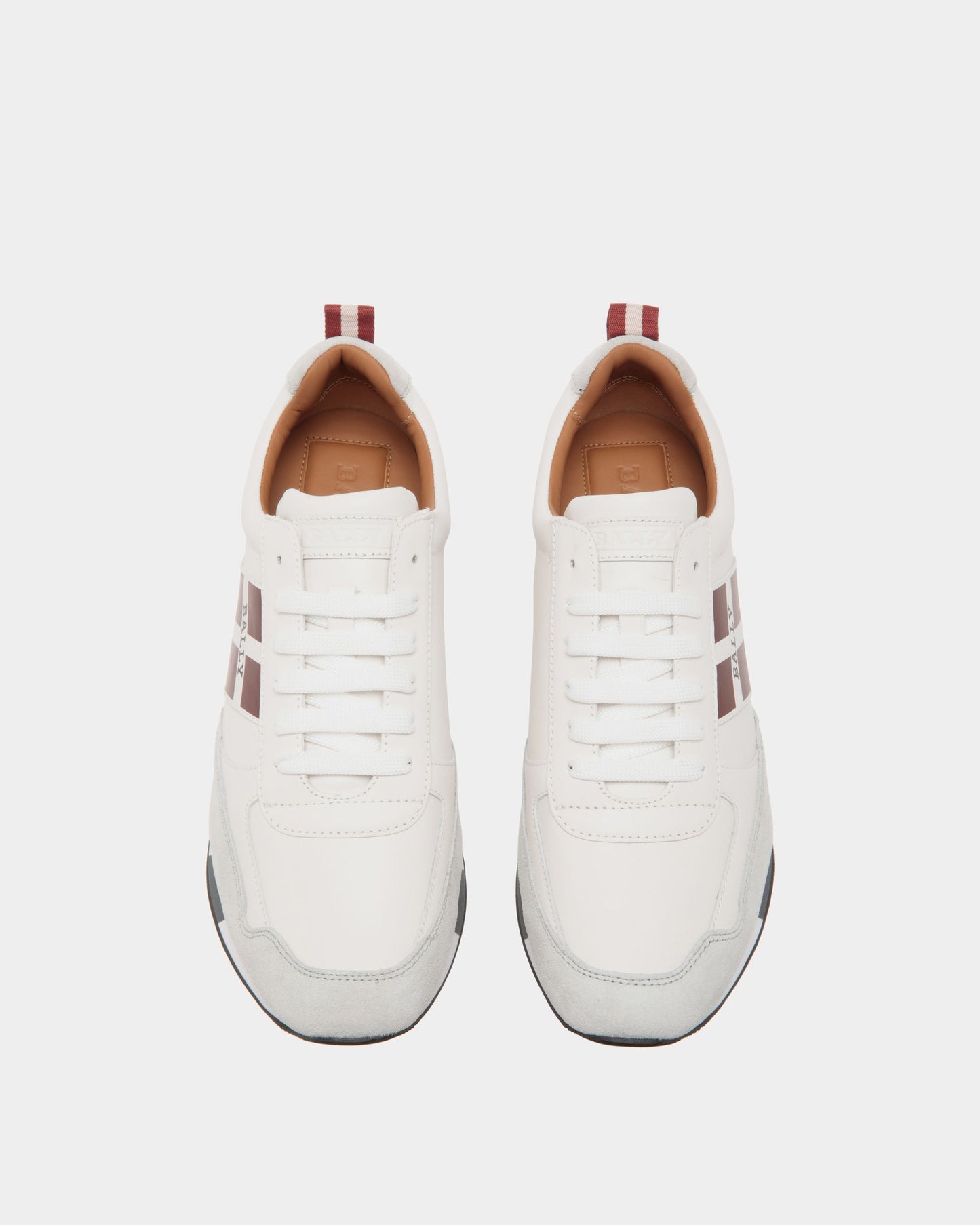 Sneaker in White Leather