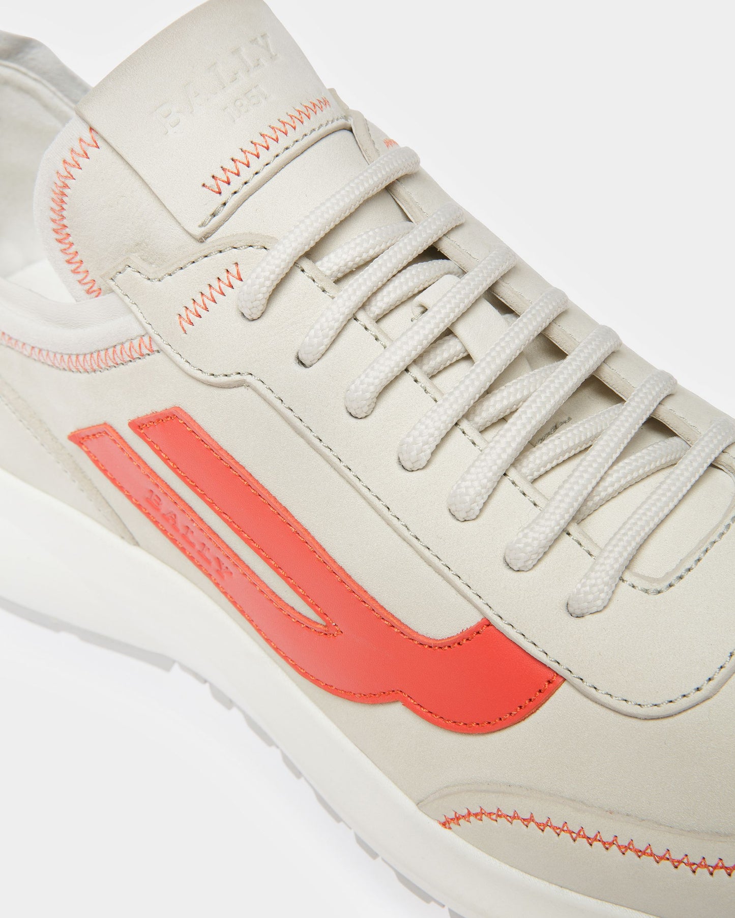 Darys Leather Sneakers In Dusty White And Orange
