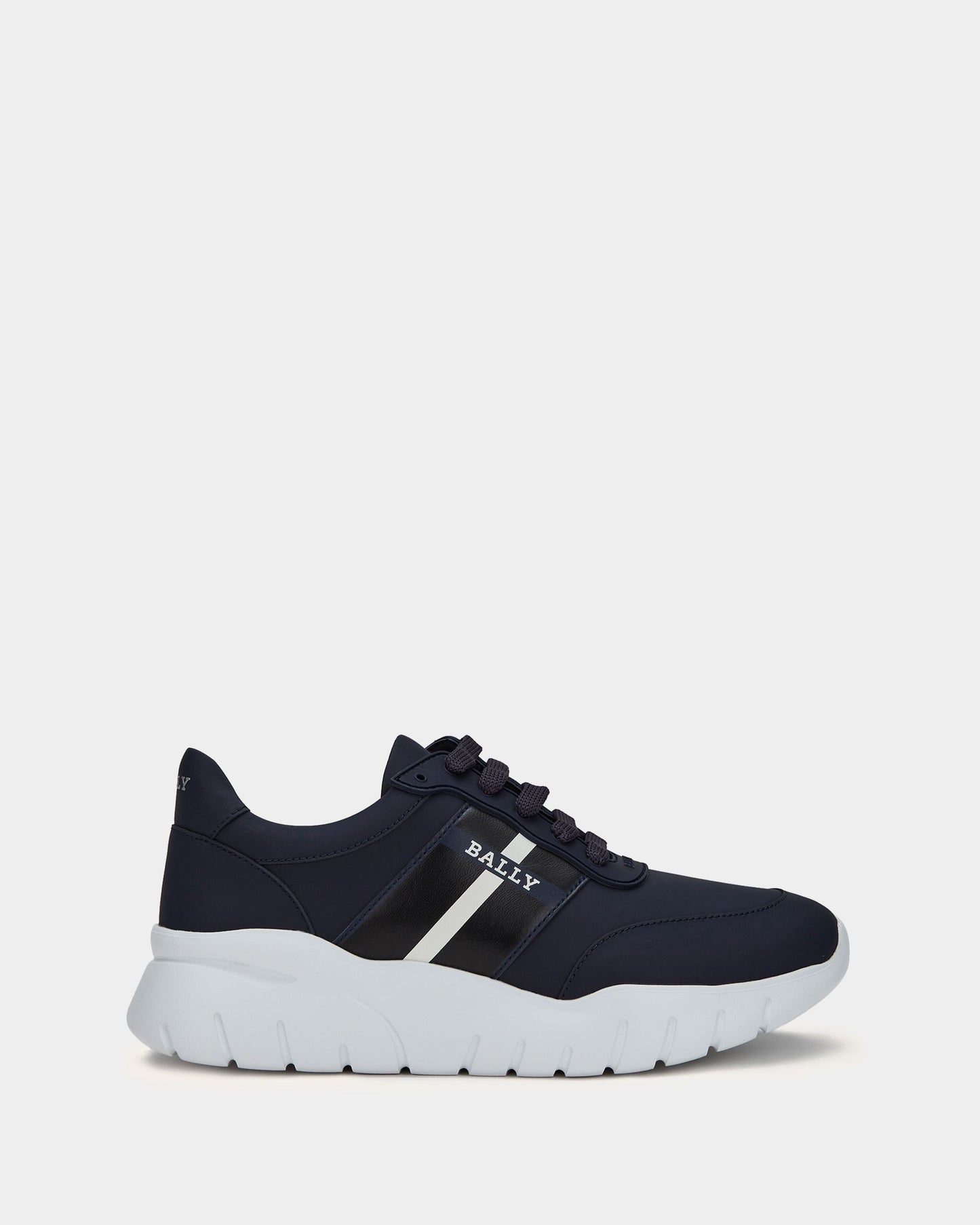Sneaker in Blue Leather