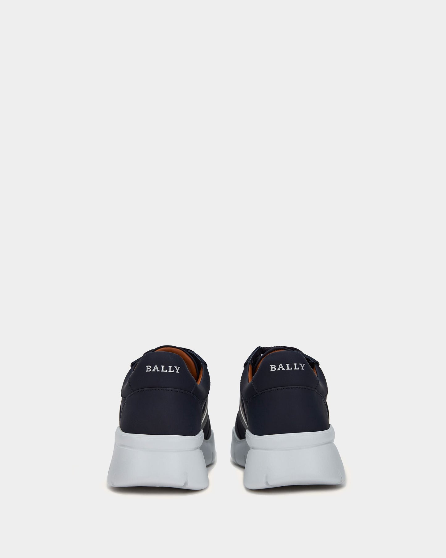 Sneaker in Blue Leather
