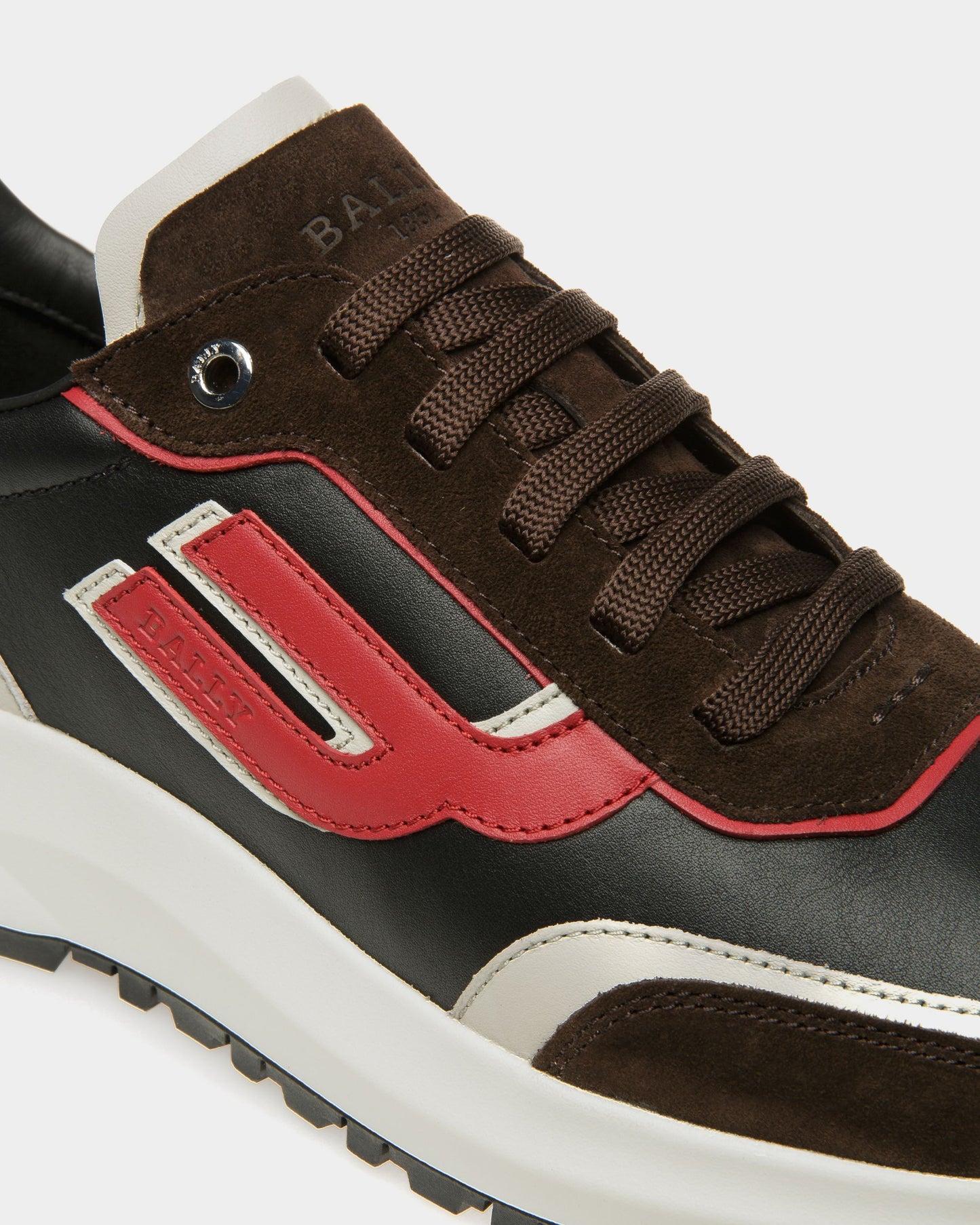 Demmy Leather Sneakers In Ebony Brown