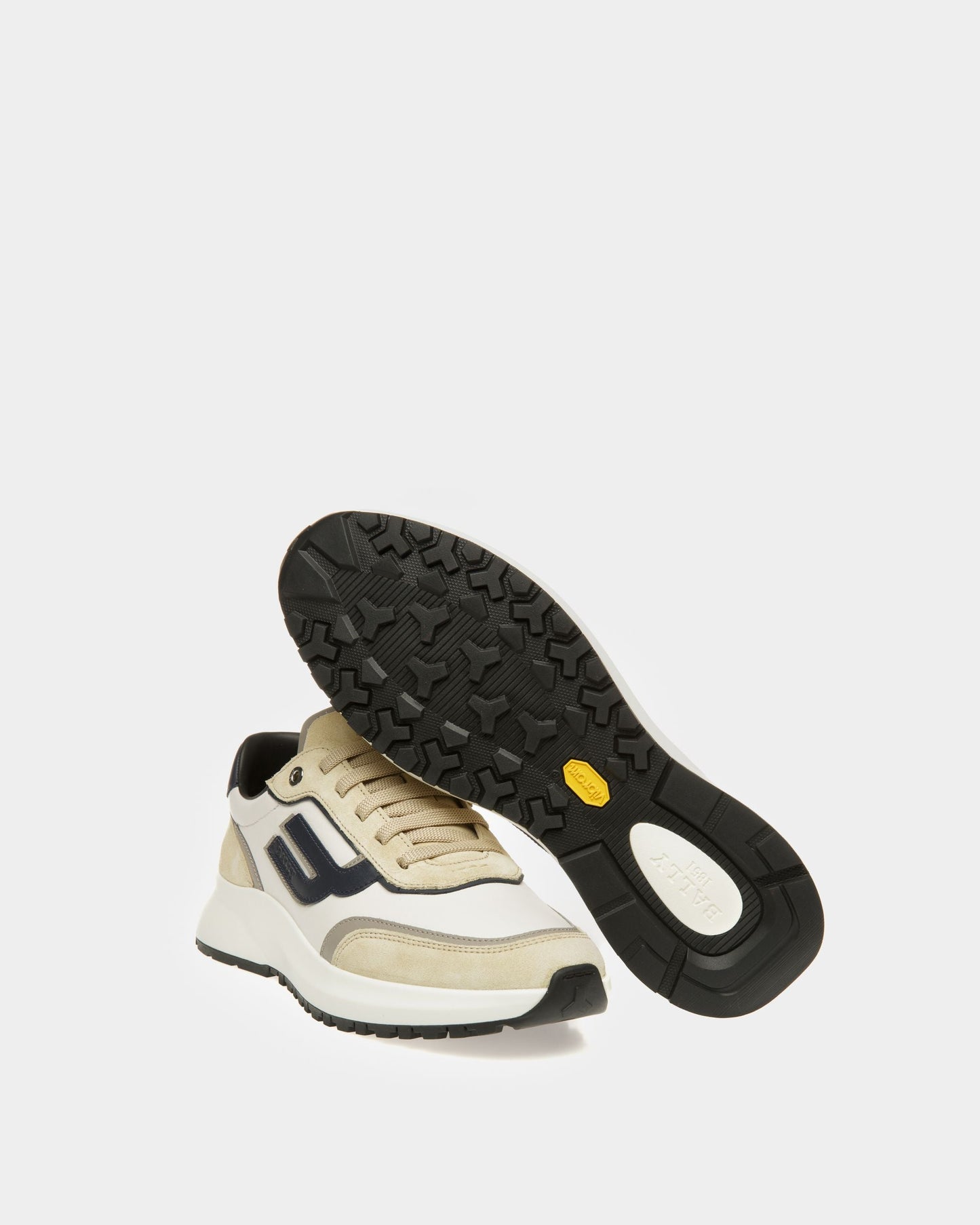Demmy Leather Sneakers In Beige