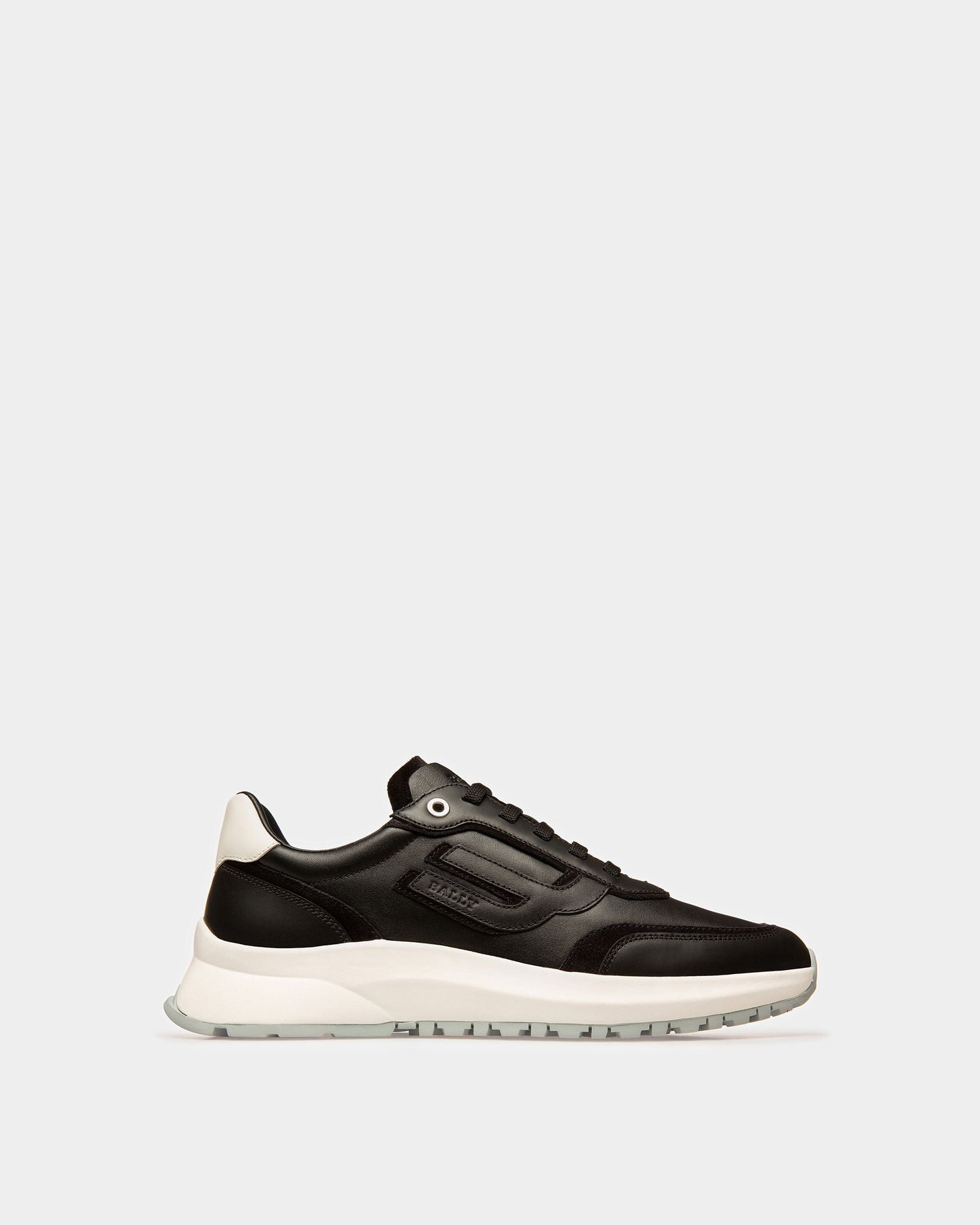 Demmy Leather Sneakers In Black