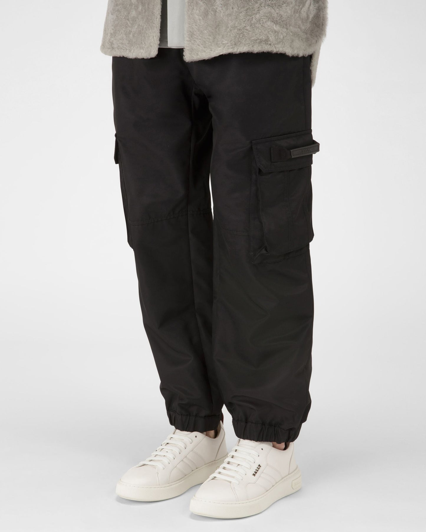Maxim Leather Sneakers In White