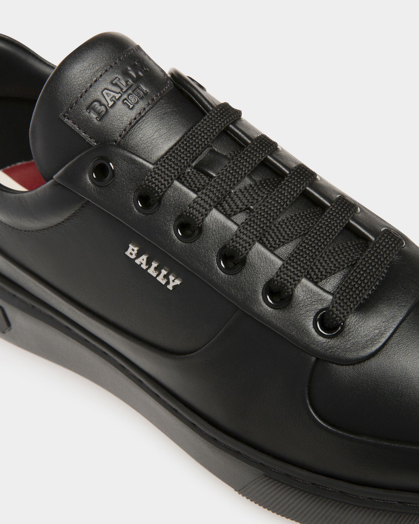 Manny Leather Sneakers In Black