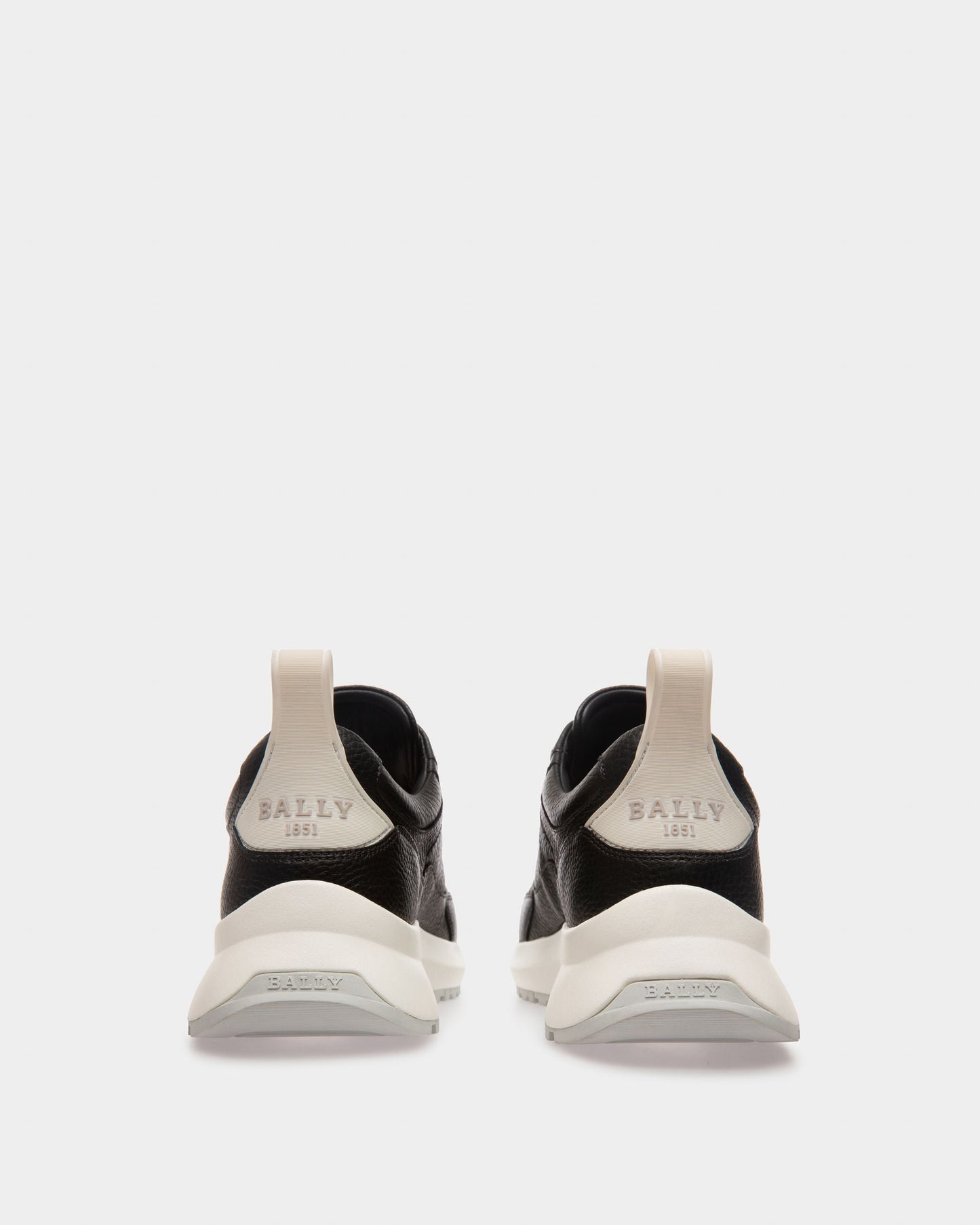 Dave Leather Sneakers In Black