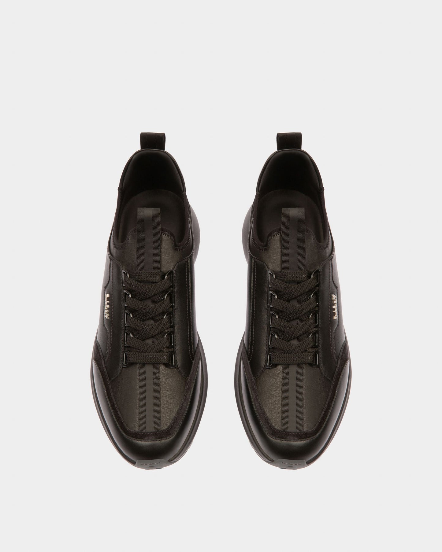 Deven Leather Sneakers In Black