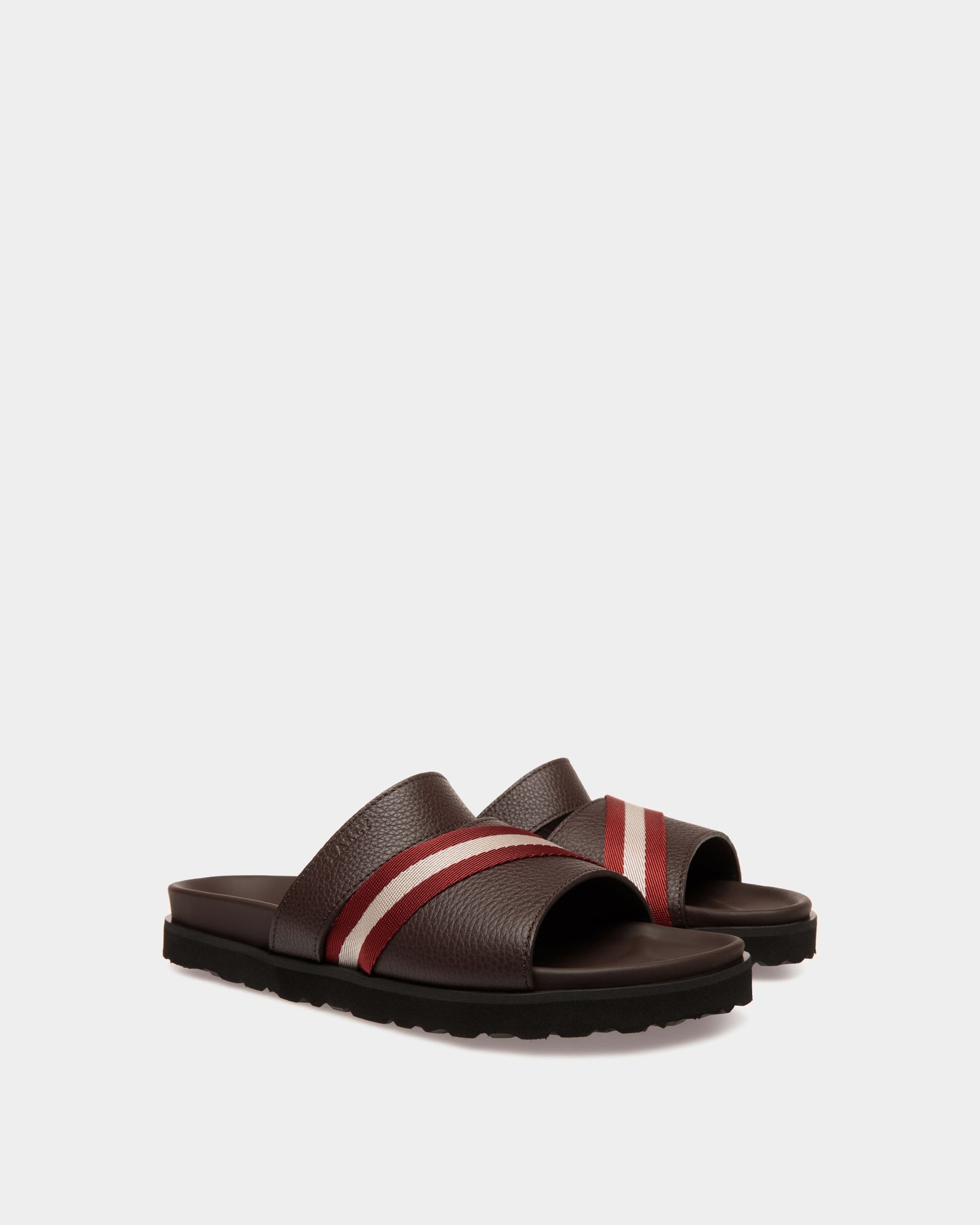 Sandal In Brown Bovine