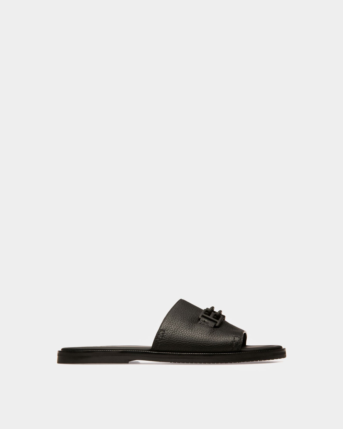 Jareth Leather Sandals In Black