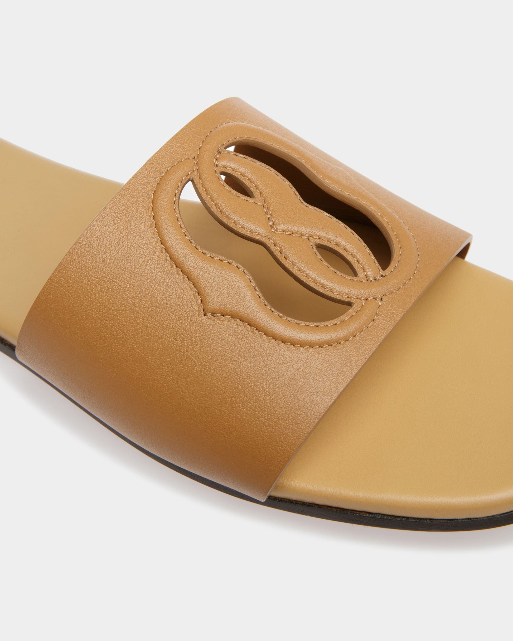 Goldie | Men's Fernando Sandals | Desert Leather | Bally | Still Life Detail