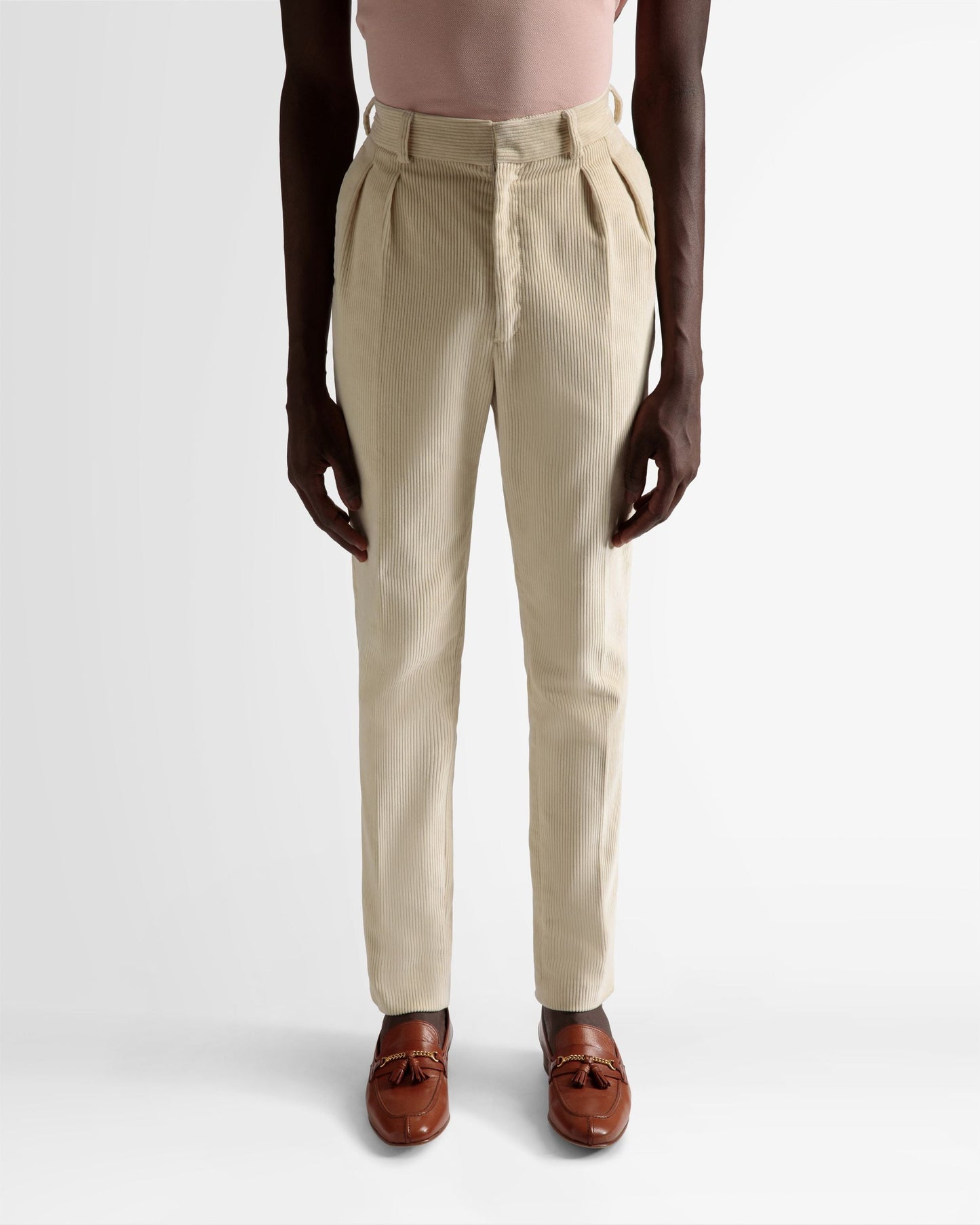 Tailored Straight Leg Pants | Men's Pants | Bone Wool | Bally | On Model Close Up
