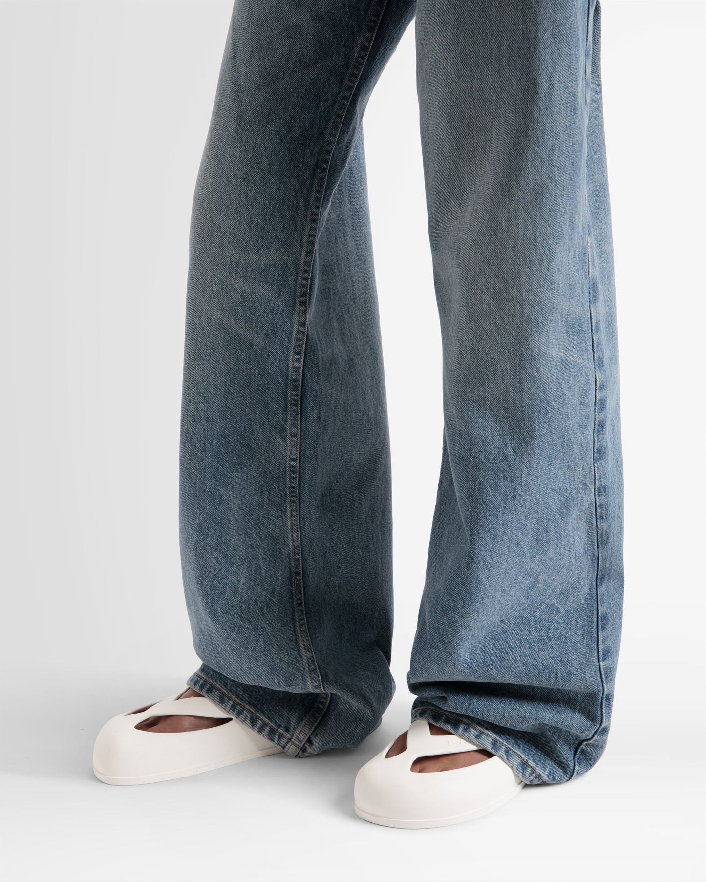 Oaks Slide Sandal In Rubber