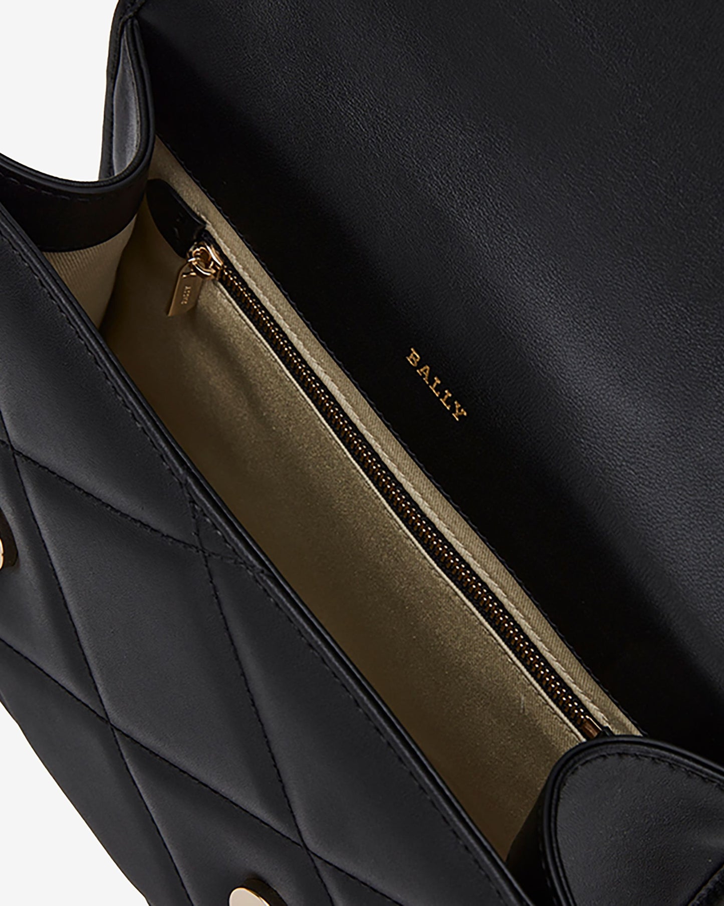 Crossbody Bag in Black Leather