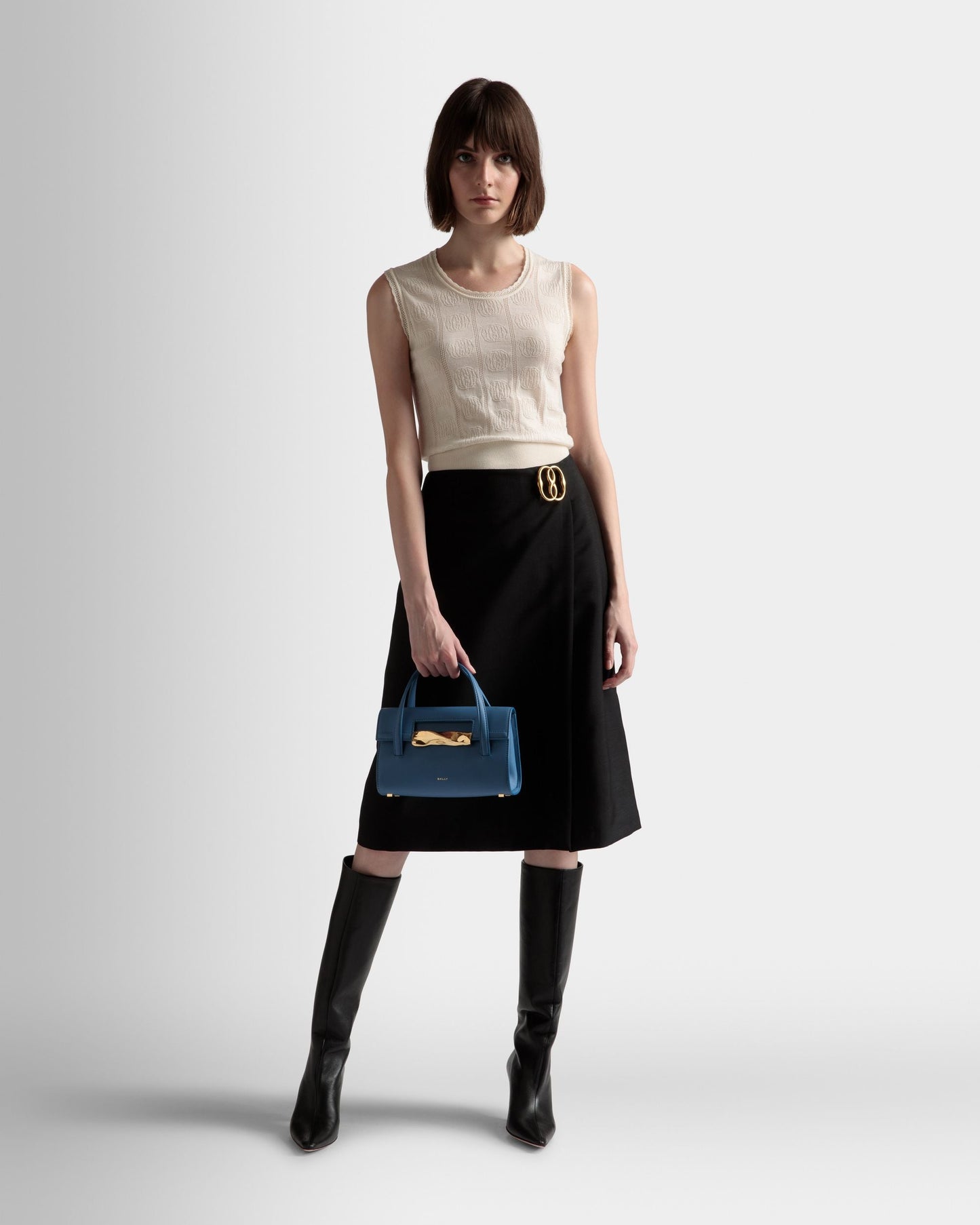 Baroque Fold Small | Women's Minibag | Blue Kiss Leather | Bally | On Model Front