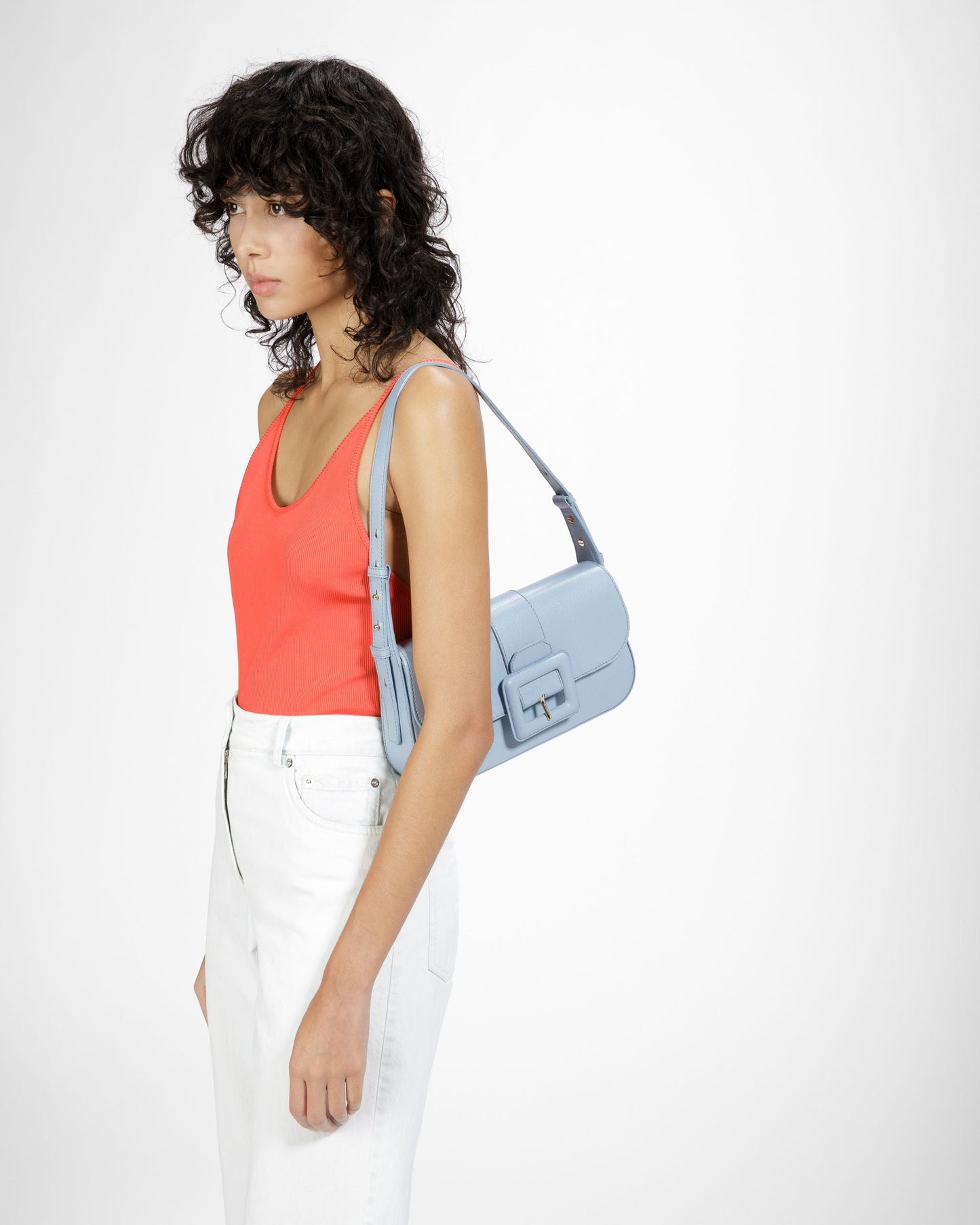 Jadha Leather Shoulder Bag In Light Blue