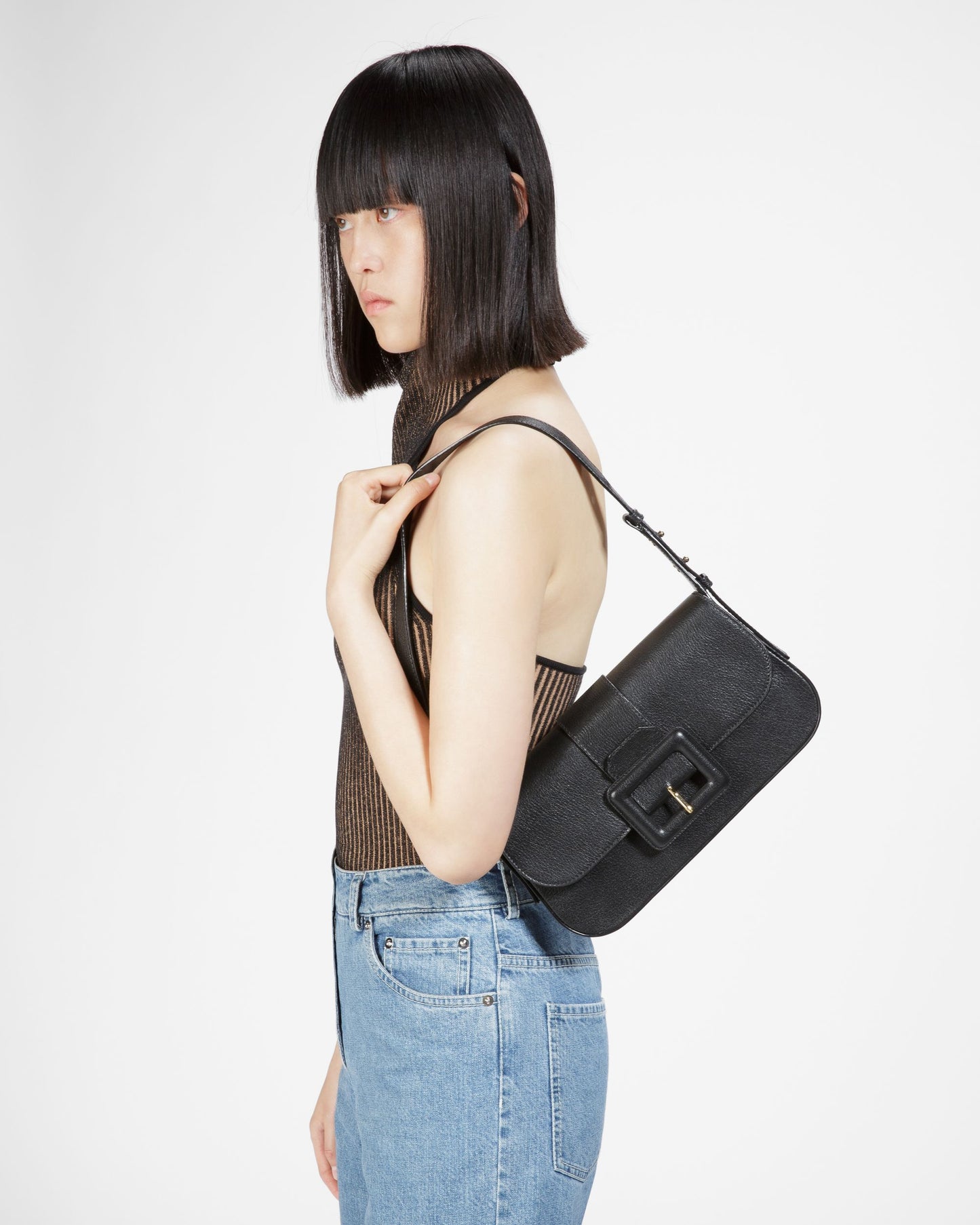 Jadha Leather Shoulder Bag In Black