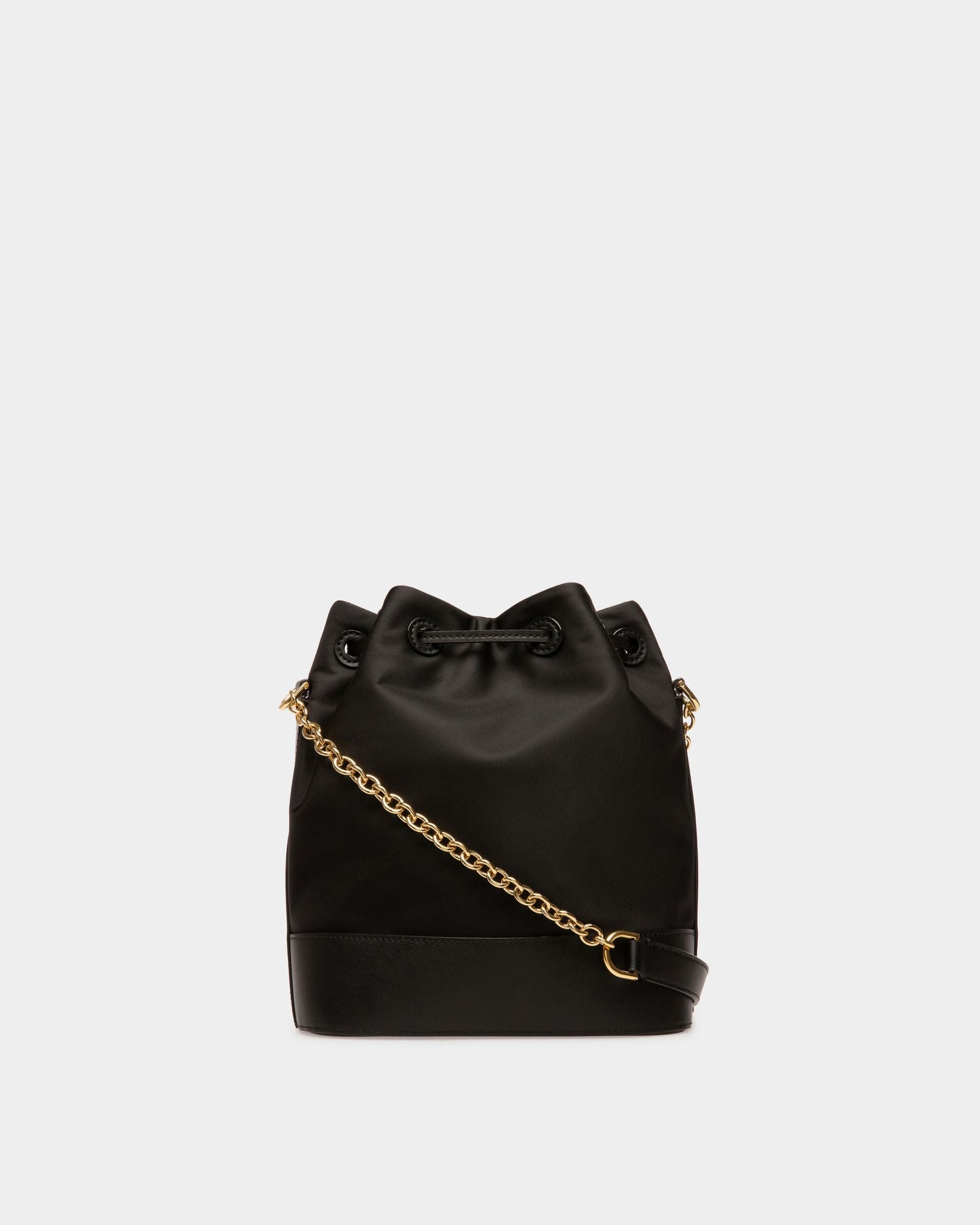 Eoh Nylon Bucket Bag In Black