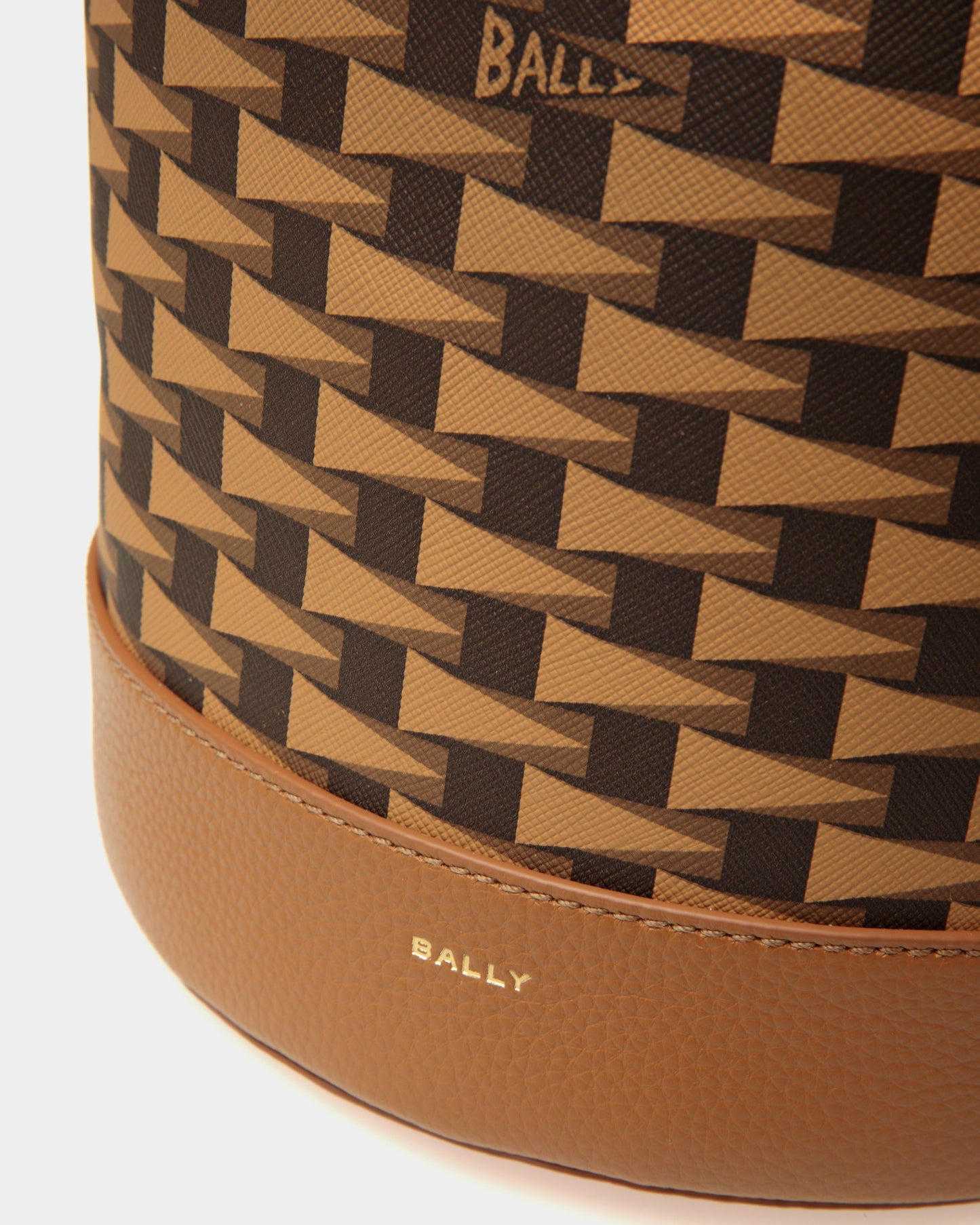 8 Hours | Women's Bucket Bag | Desert TPU | Bally | Still Life Detail