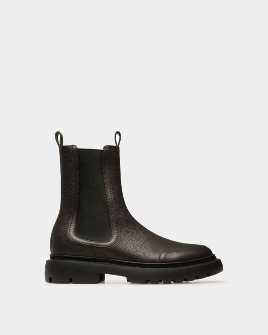 Ginny Flat Leather Boots In Black