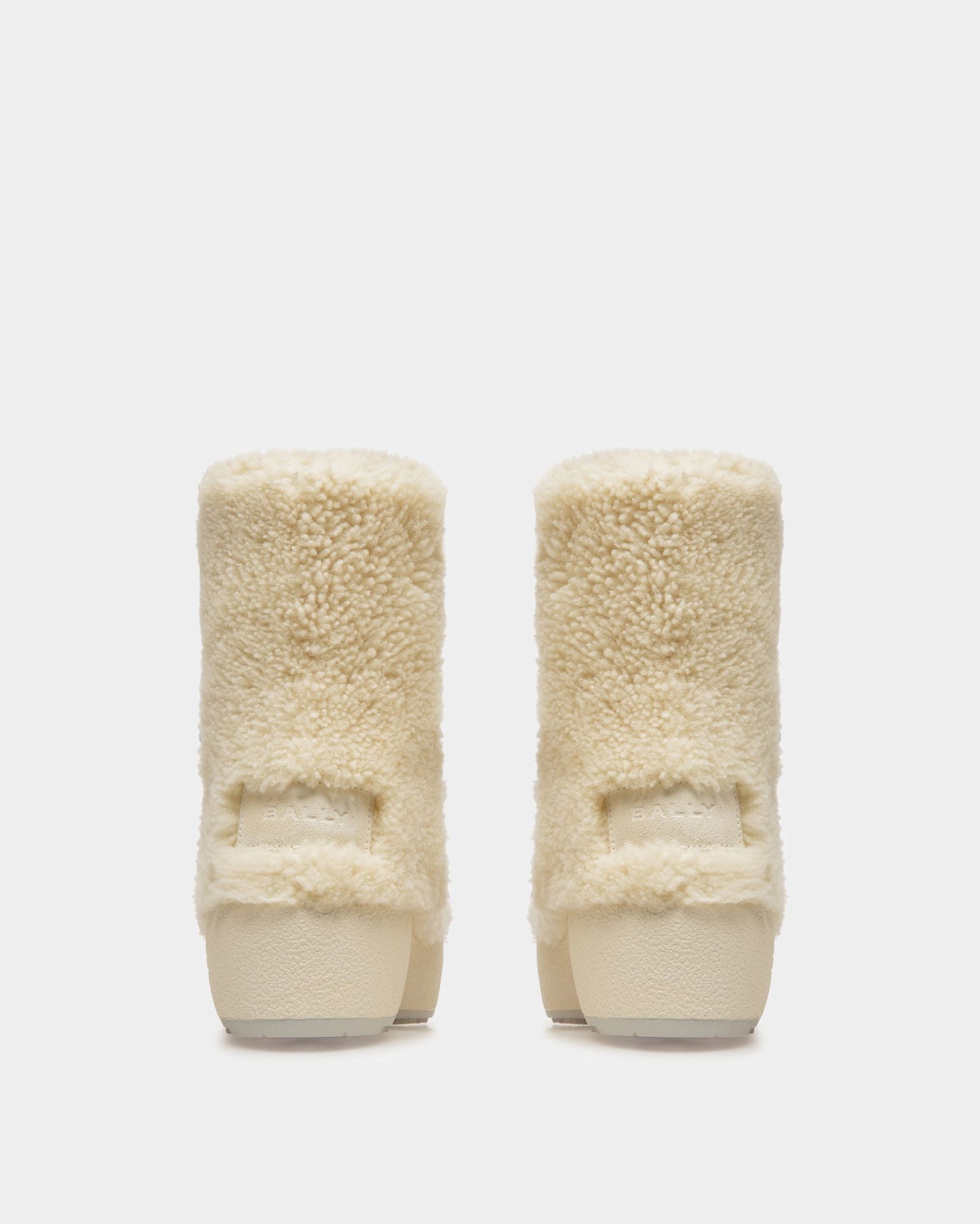 Curling Collection Boot in Natural Shearling