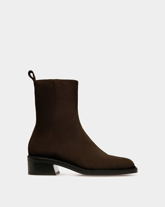 Austine Leather Boots In Ebony Brown