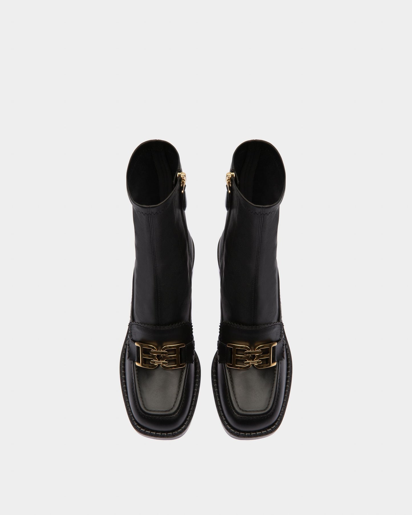 Enzy Leather Booties In Black