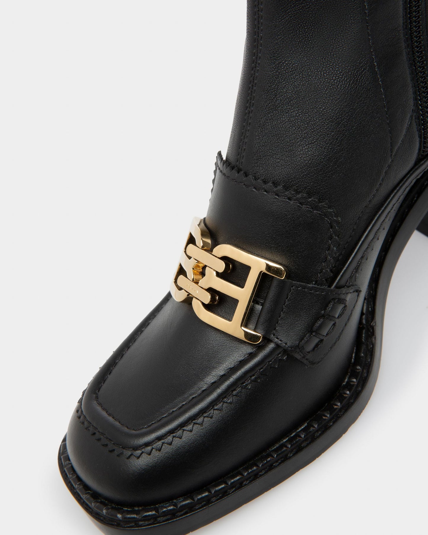 Enzy Leather Booties In Black